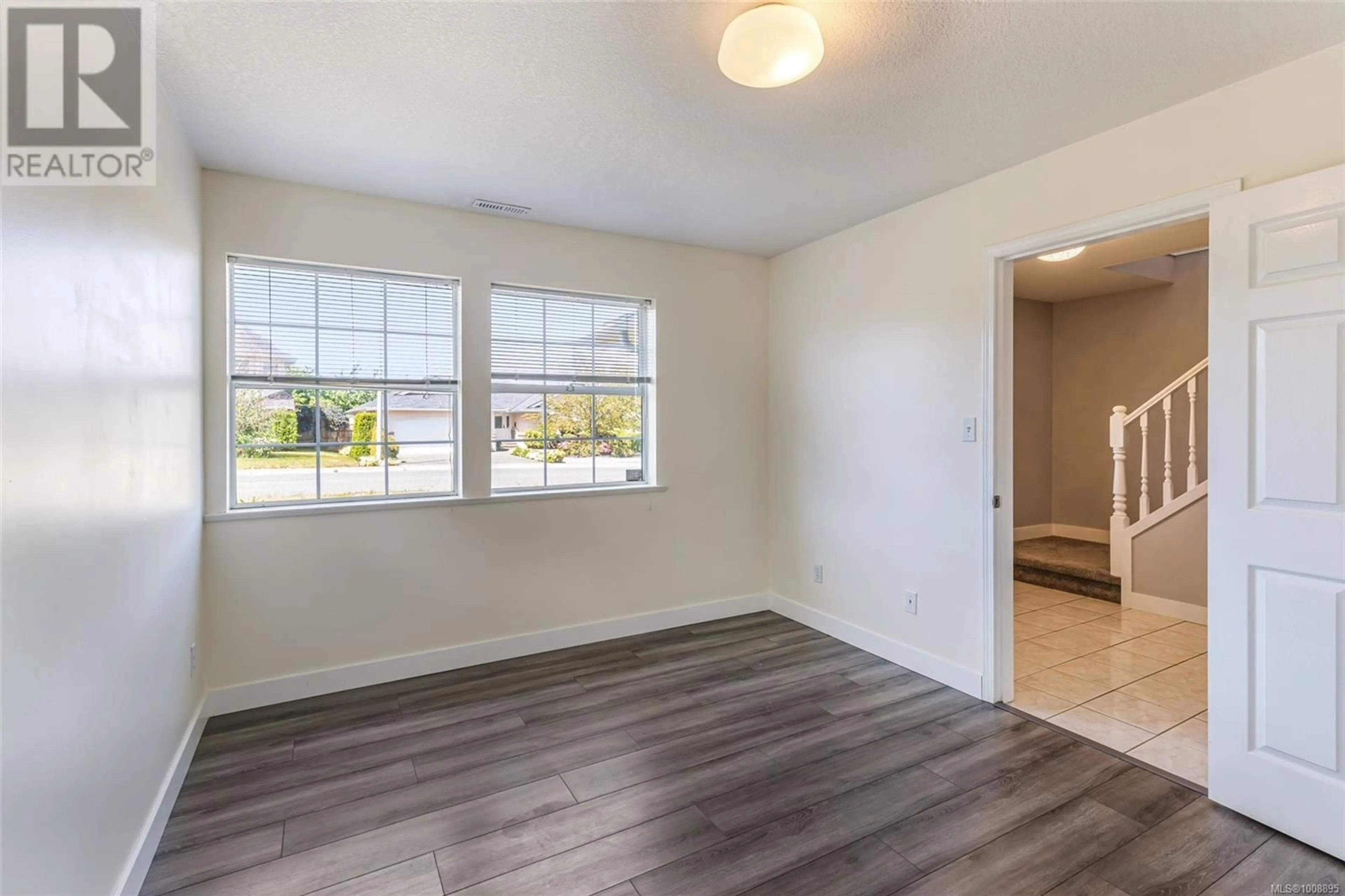 A pic of a room for 6267 MCROBB AVENUE, Nanaimo British Columbia V9V1M4
