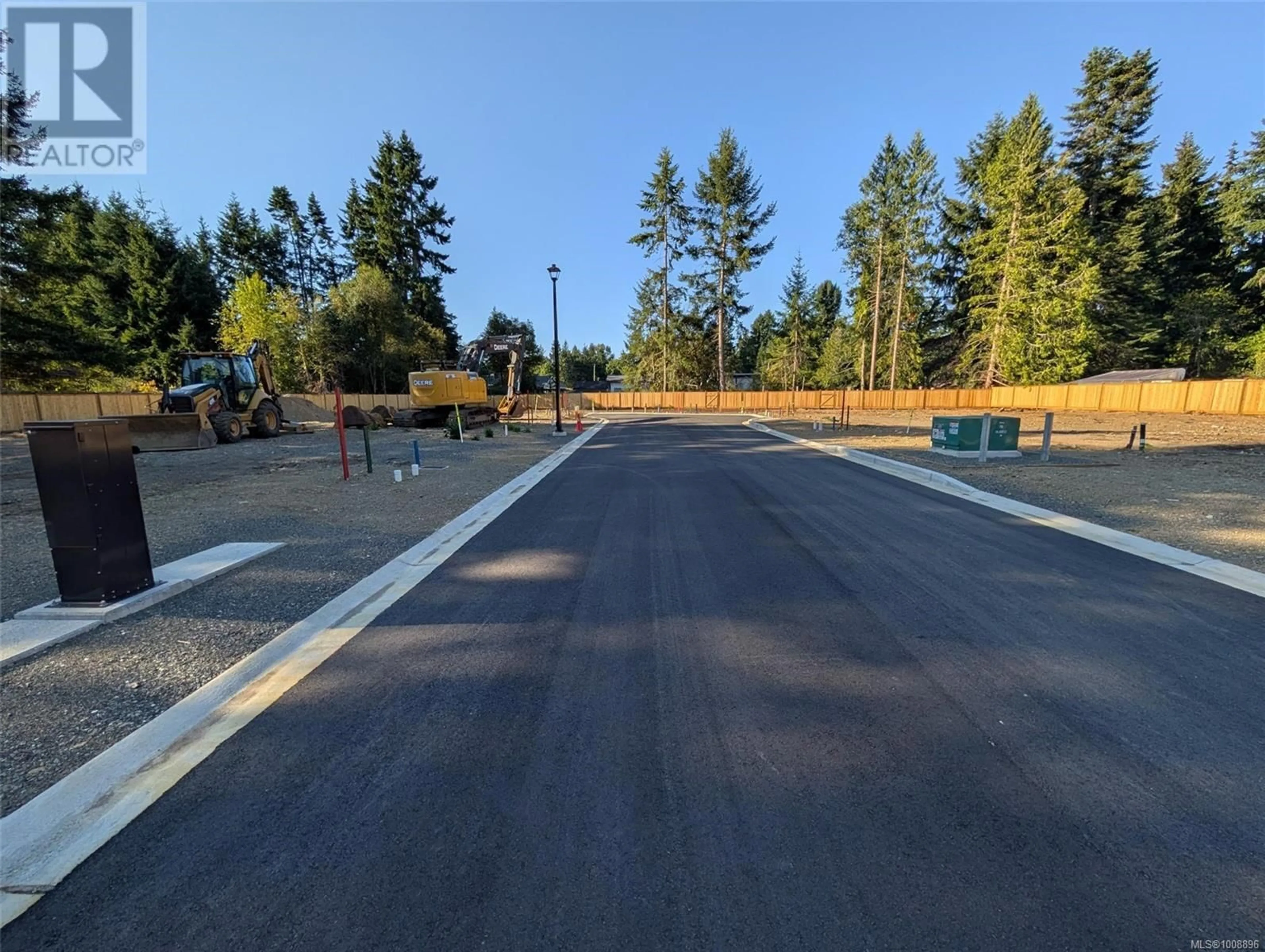 Blurry image for CEDARWOOD WAY, Parksville British Columbia V9P1T5