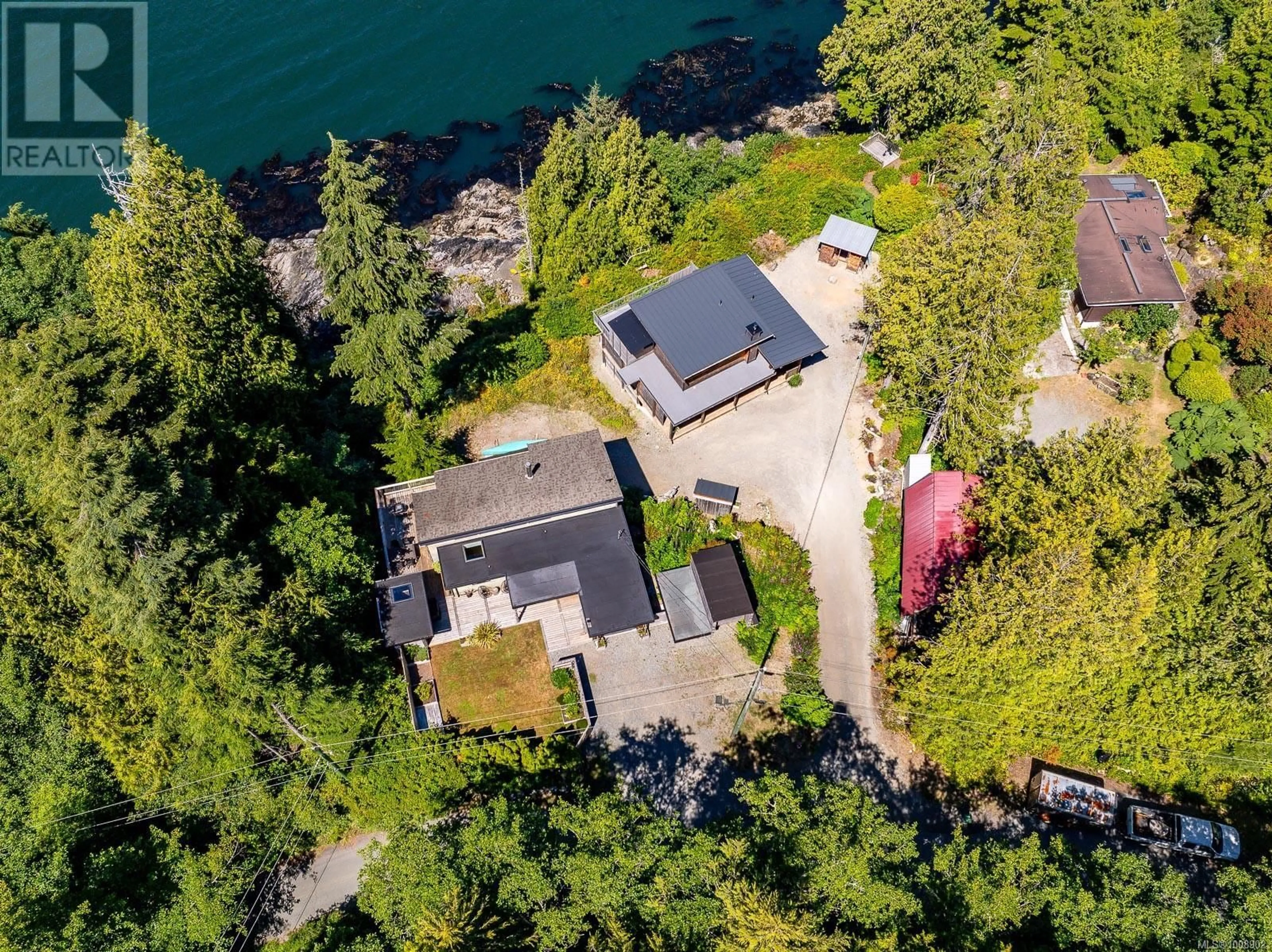 A pic from outside/outdoor area/front of a property/back of a property/a pic from drone, water/lake/river/ocean view for 100 ARNET ROAD, Tofino British Columbia V0R2Z0