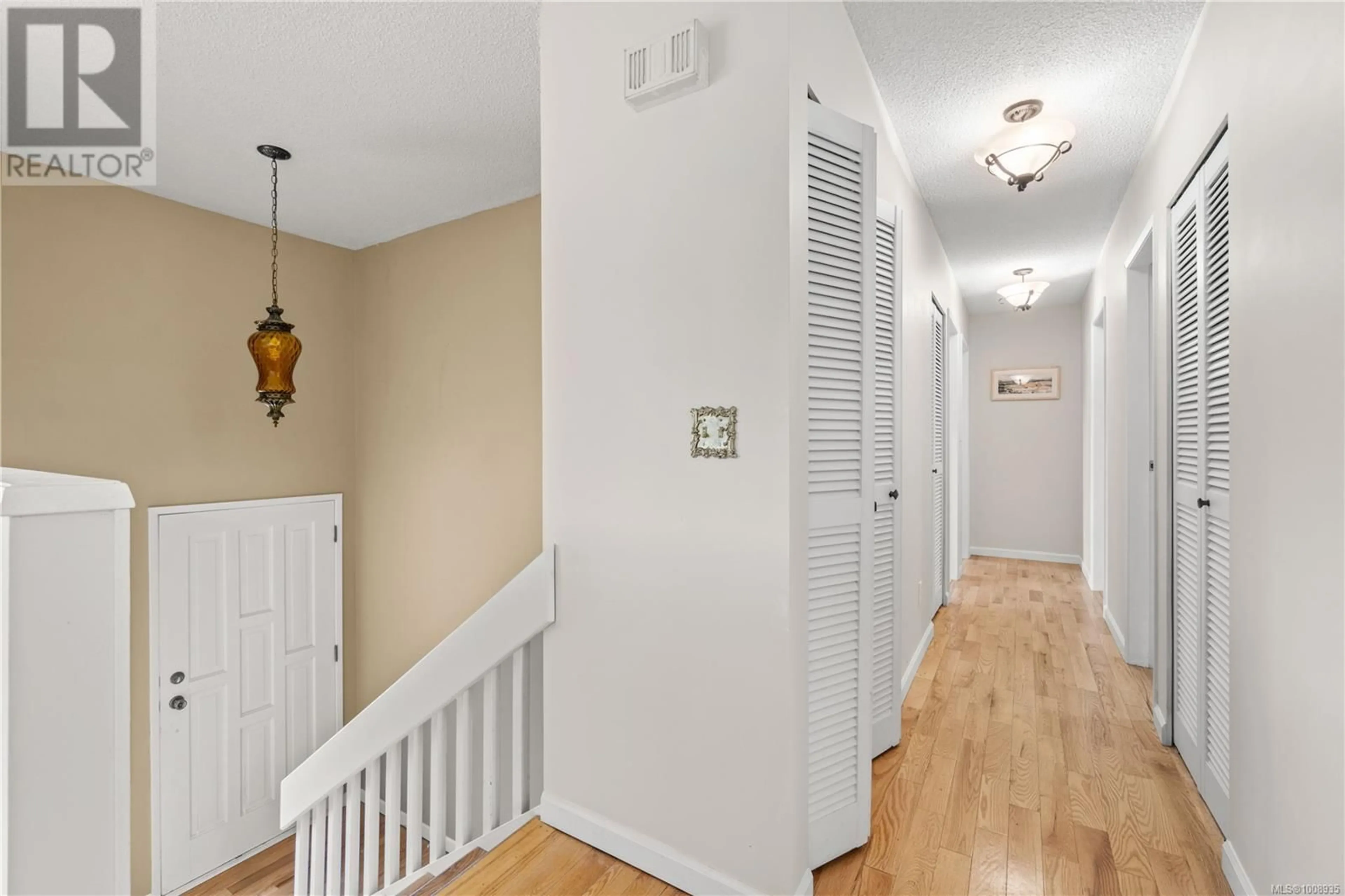 Indoor entryway for 2749 JOANNA TERRACE, Nanaimo British Columbia V9T4V3