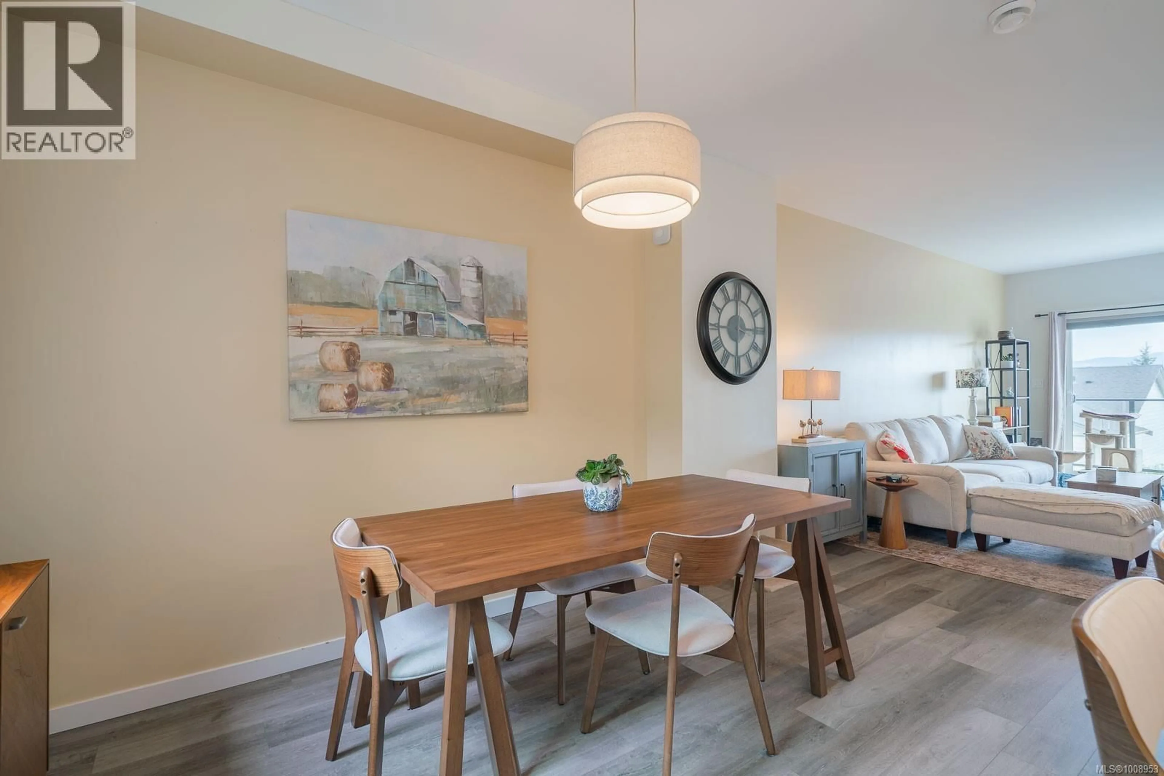 Dining room, wood/laminate floor for 19 - 3195 HERONS WAY, Duncan British Columbia V9L0H8