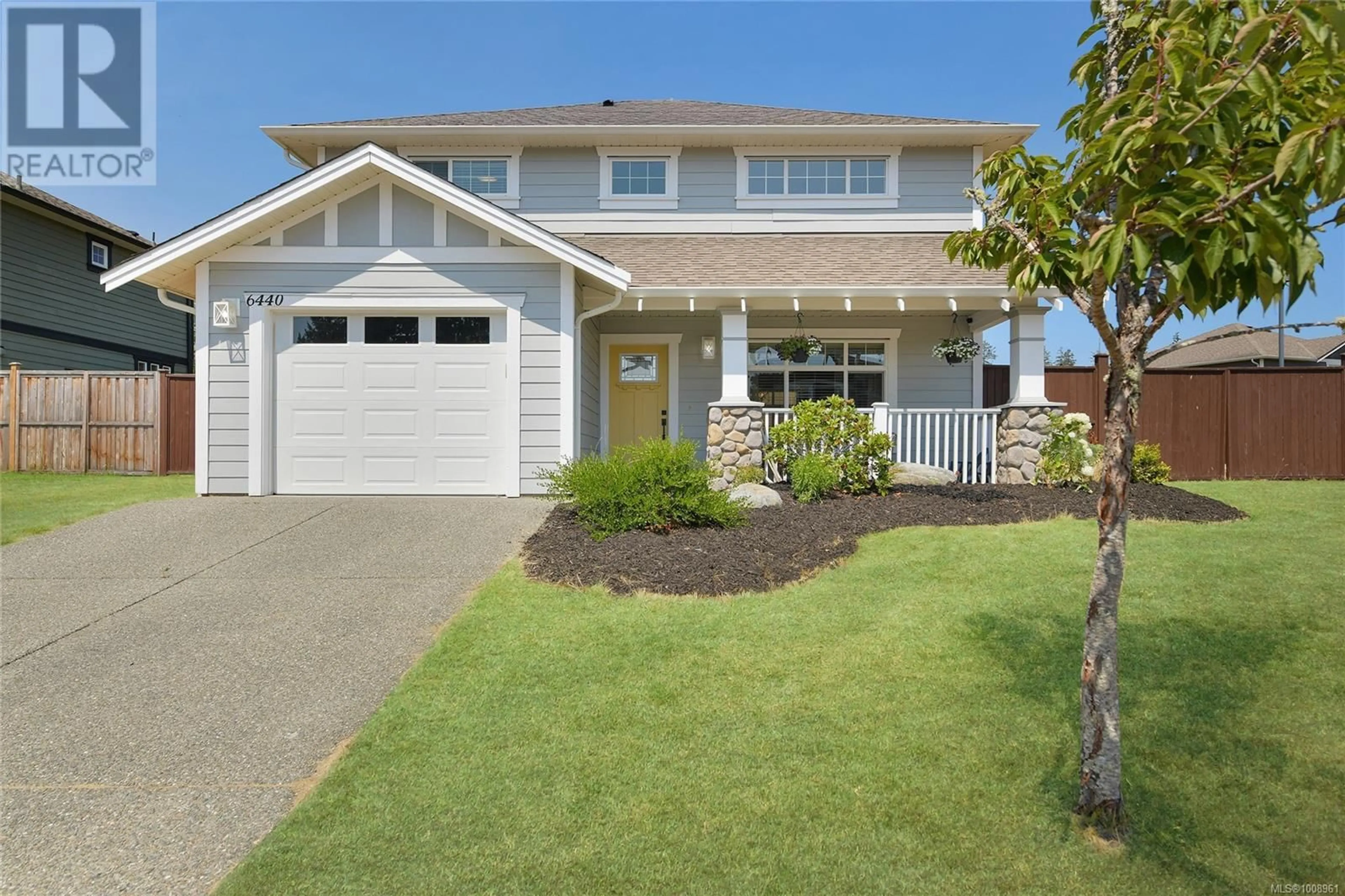 Home with vinyl exterior material, street for 6440 BIRCHVIEW WAY, Sooke British Columbia V9Z1J9