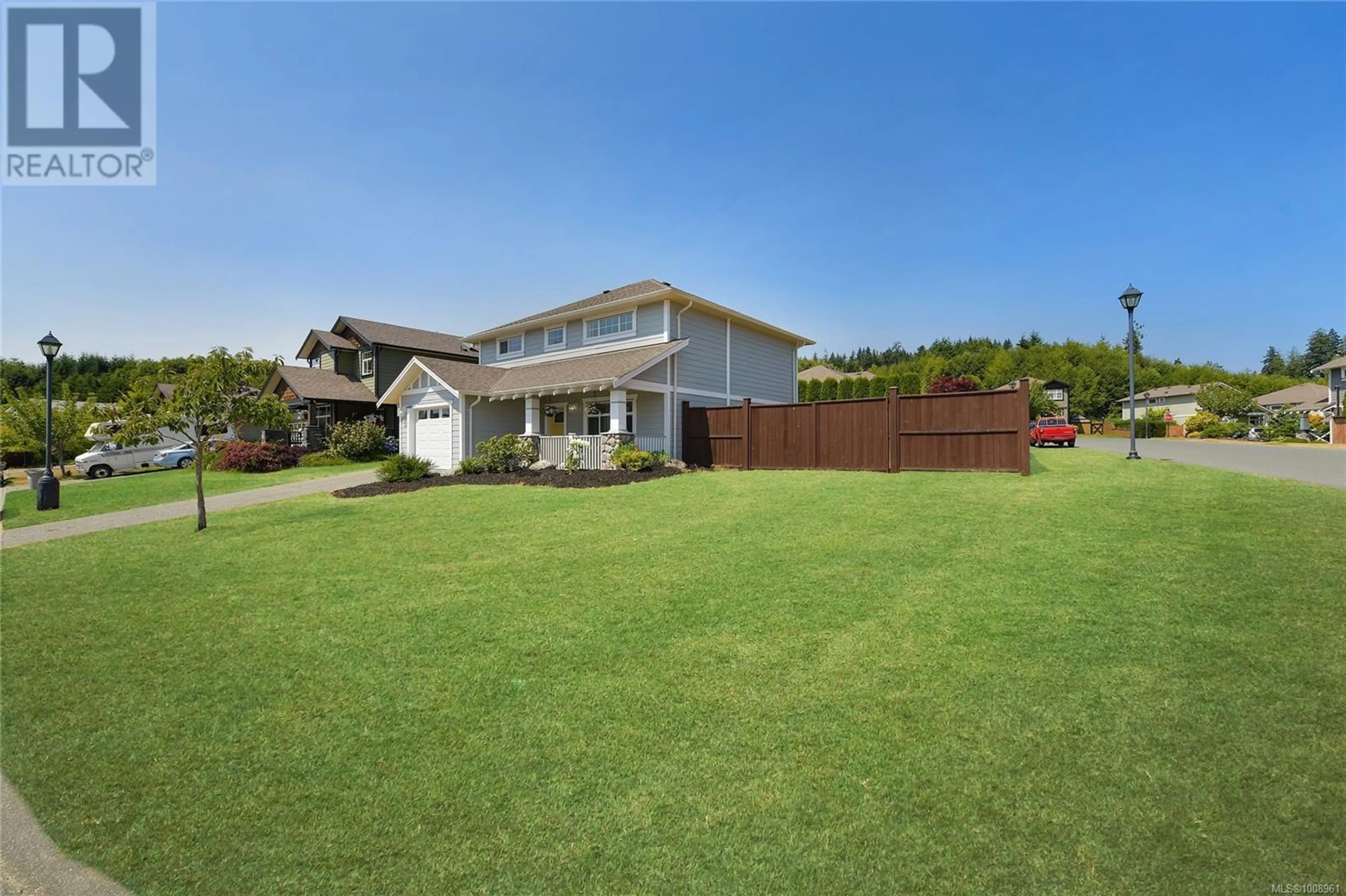 A pic from outside/outdoor area/front of a property/back of a property/a pic from drone, water/lake/river/ocean view for 6440 BIRCHVIEW WAY, Sooke British Columbia V9Z1J9