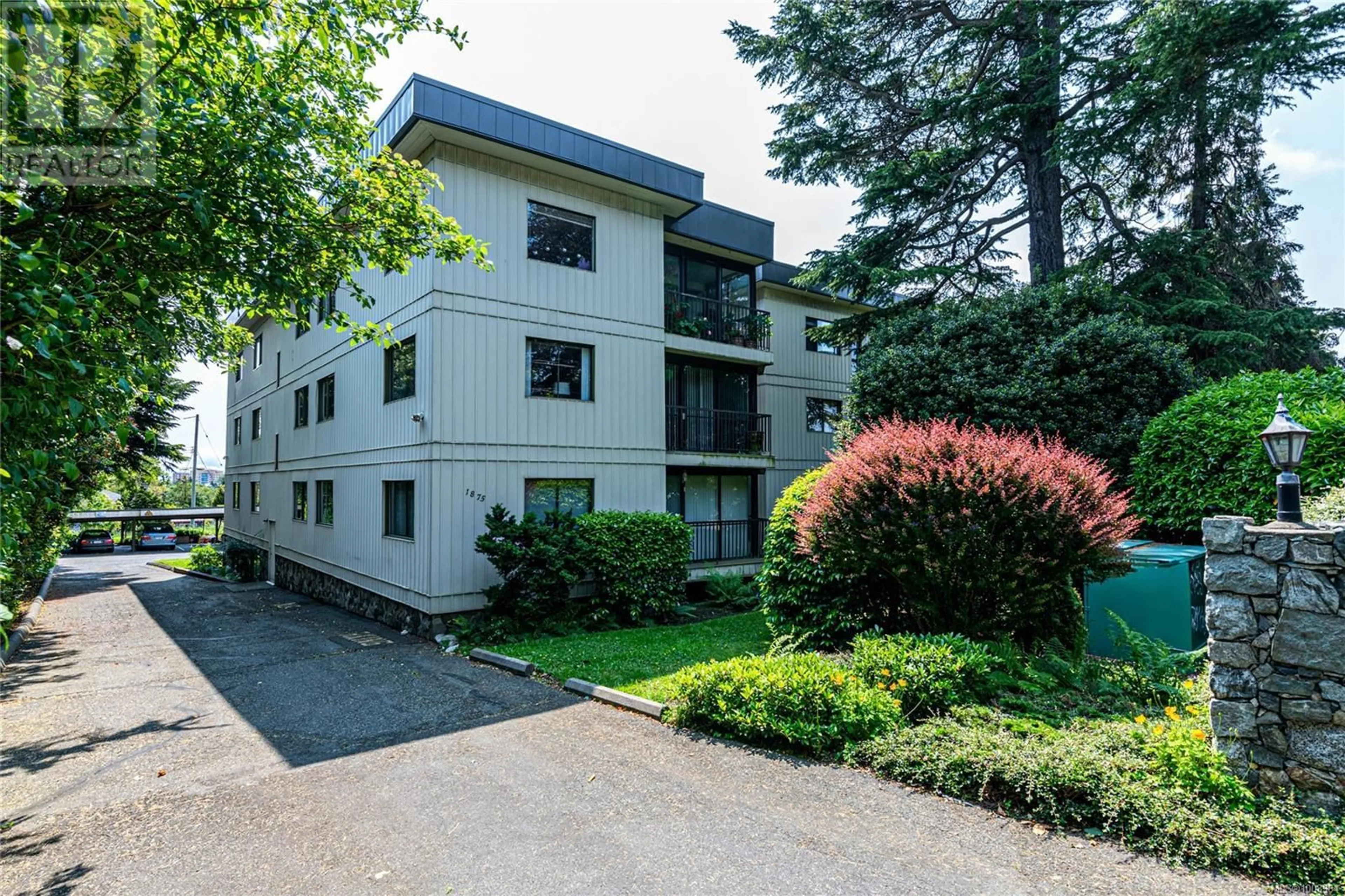 Unknown for 201 - 1875 LANSDOWNE ROAD, Saanich British Columbia V8P1A9