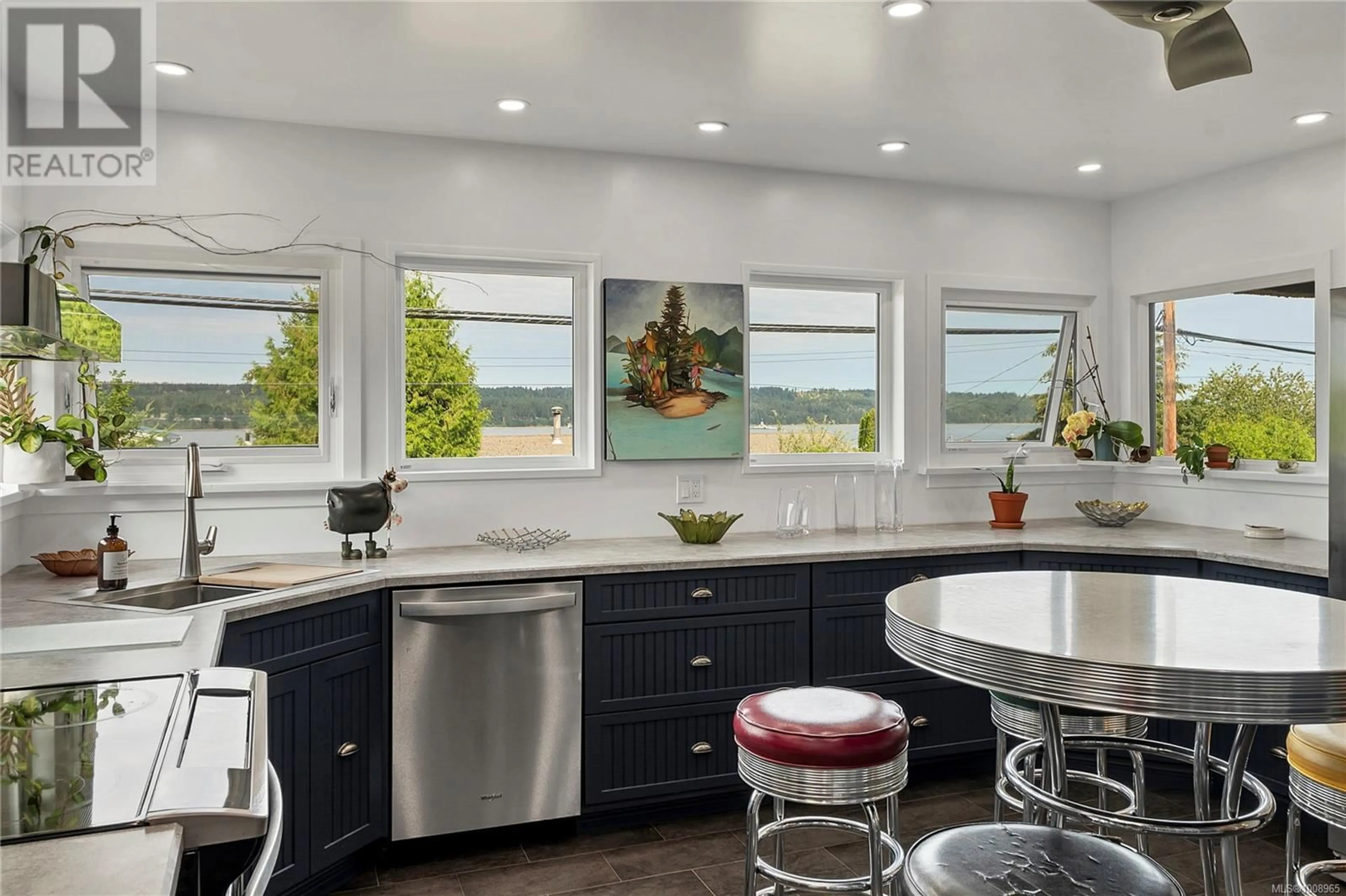 Contemporary kitchen, ceramic/tile floor for 6689 ISLAND HIGHWAY SOUTH, Fanny Bay British Columbia V0R1W0