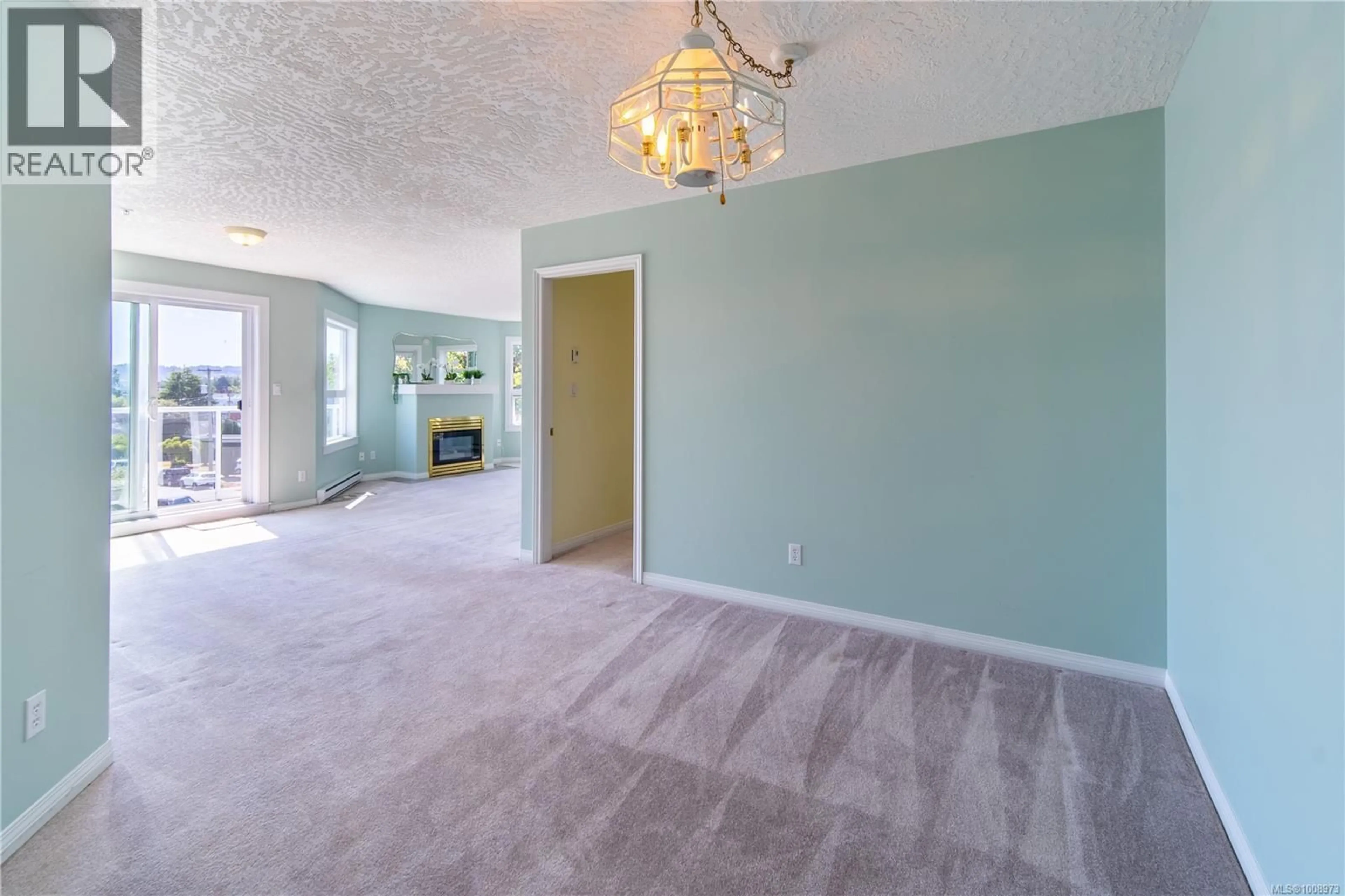 A pic of a room for 303 - 2440 OAKVILLE AVENUE, Sidney British Columbia V8L5Y4