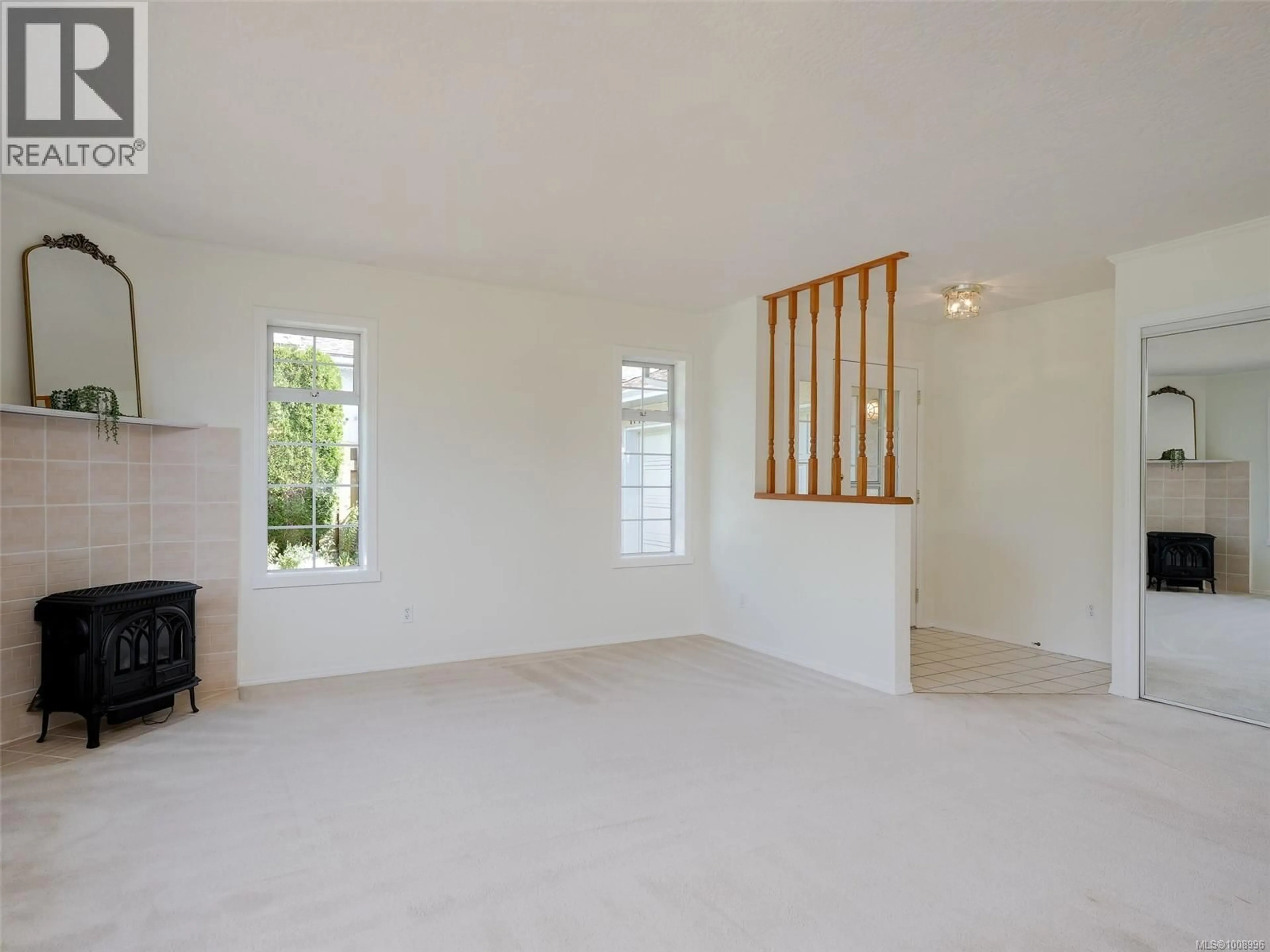A pic of a room for 4745 FALAISE DRIVE, Saanich British Columbia V8Y3E8