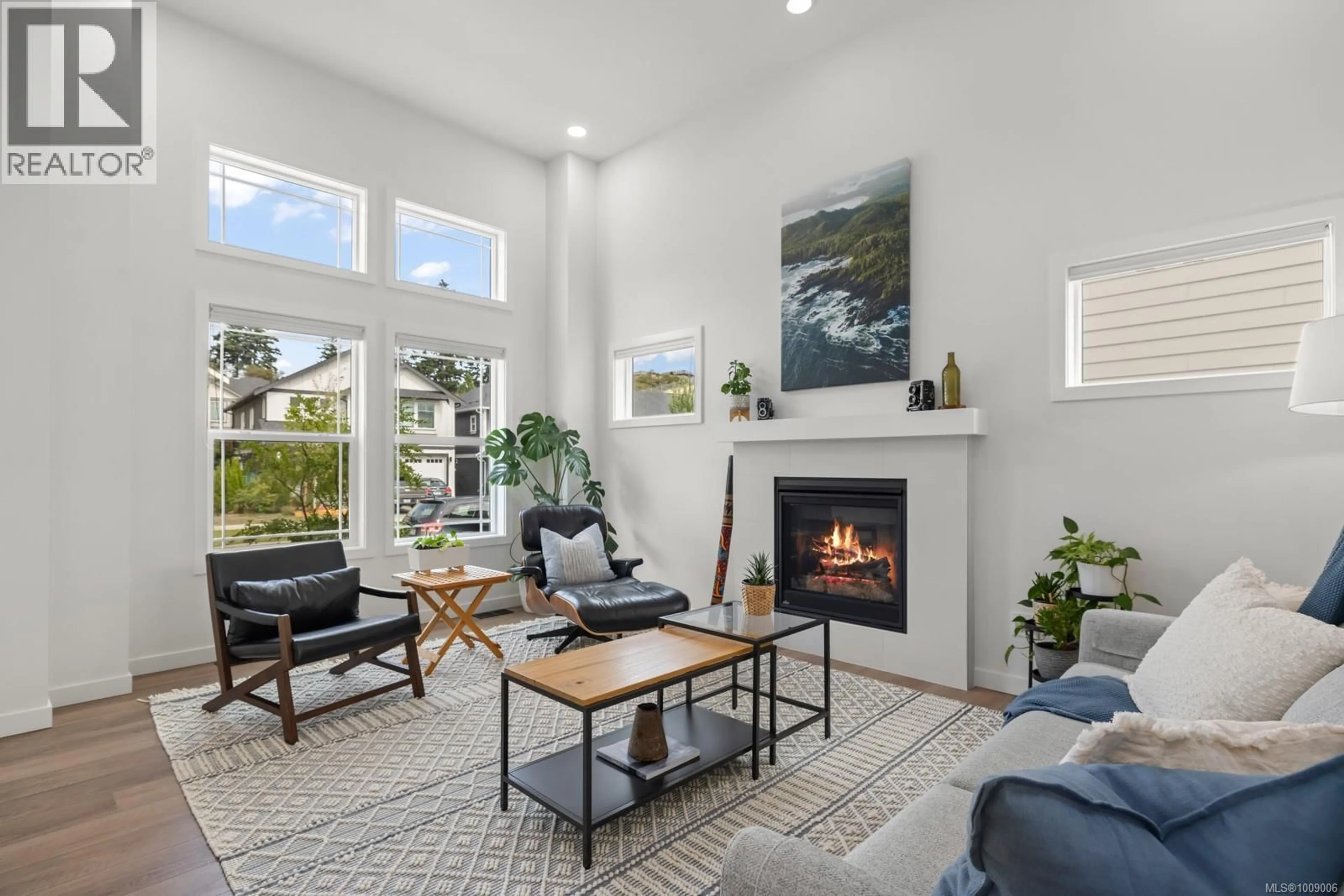 Living room with furniture, unknown for 208 CASPIAN DRIVE, Colwood British Columbia V9C0P8