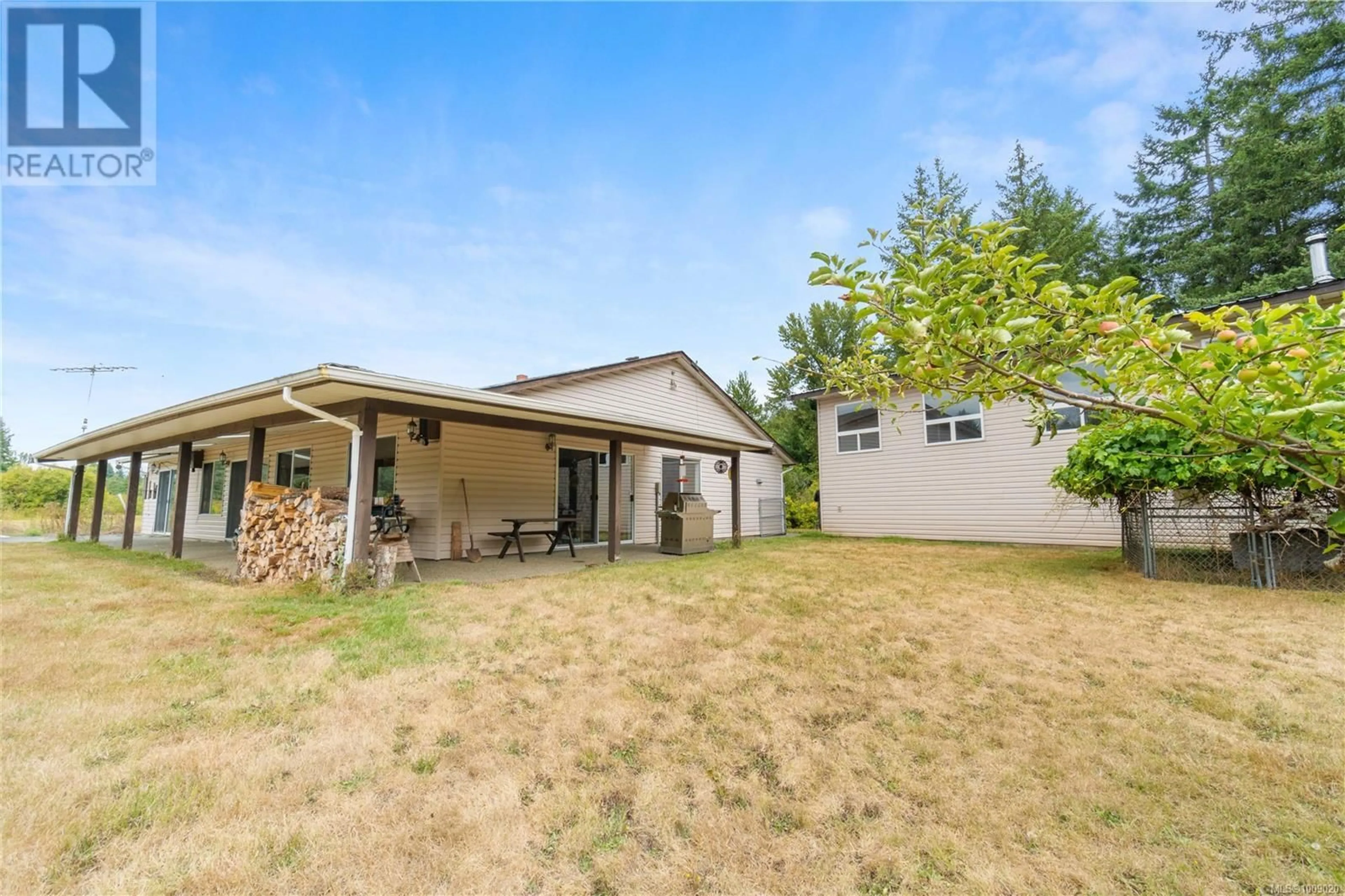 Patio, unknown for 2445 GODFREY ROAD, Nanaimo British Columbia V9X1E6