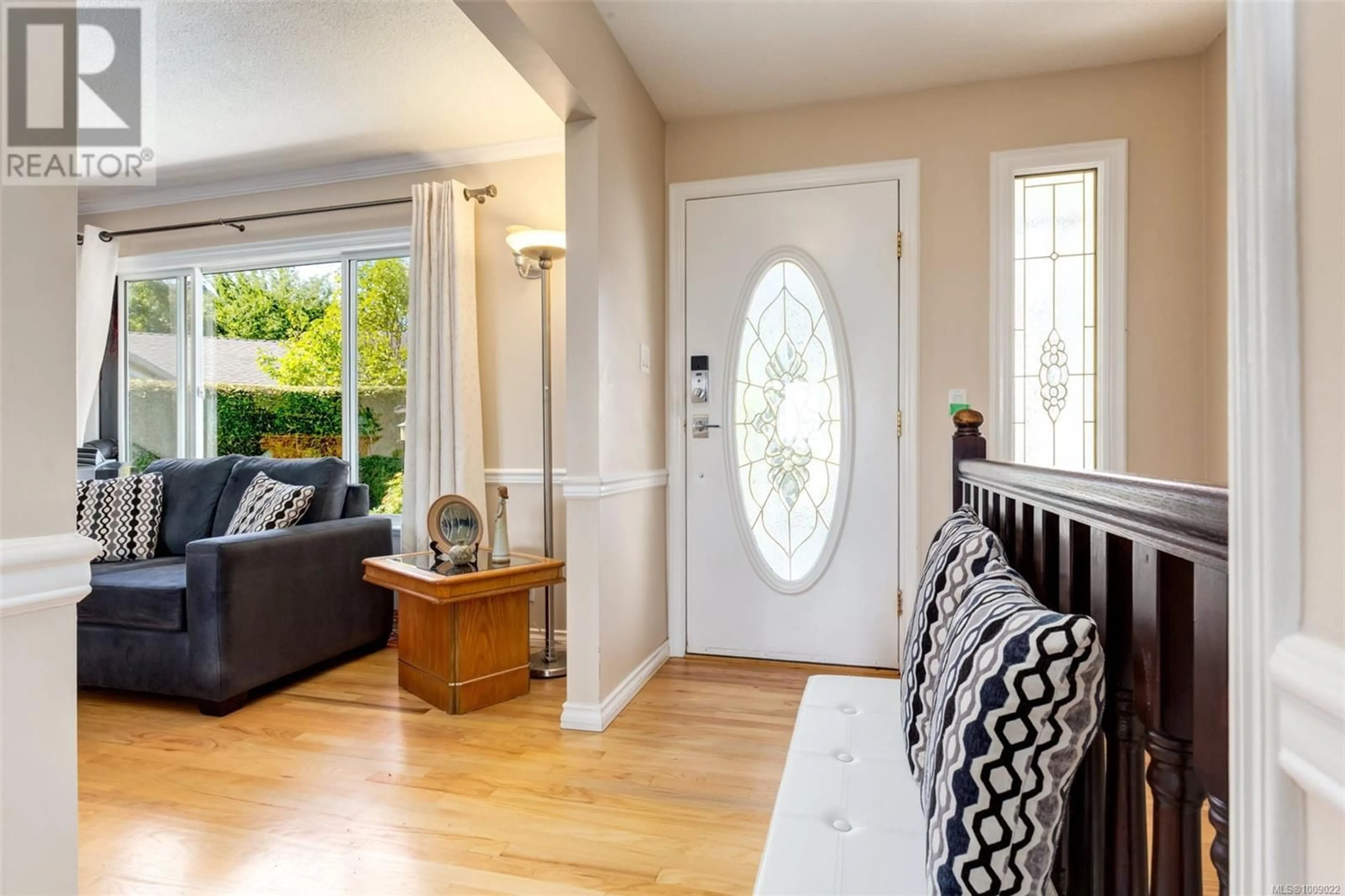 Indoor entryway for 108 CHELAN PLACE, Nanaimo British Columbia V9R6S2