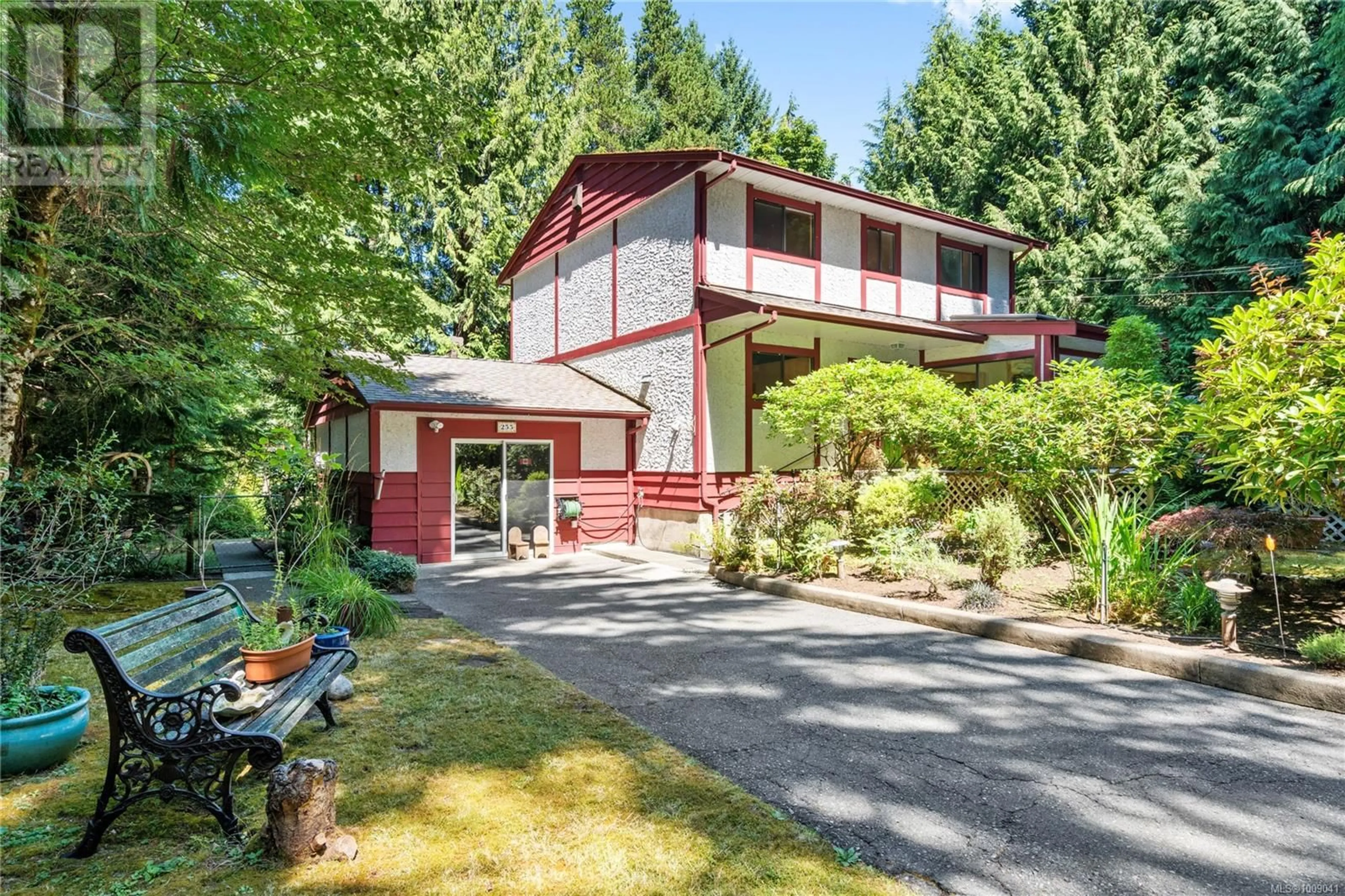Unknown for 255 SUNNINGDALE ROAD EAST, Qualicum Beach British Columbia V9K1L3