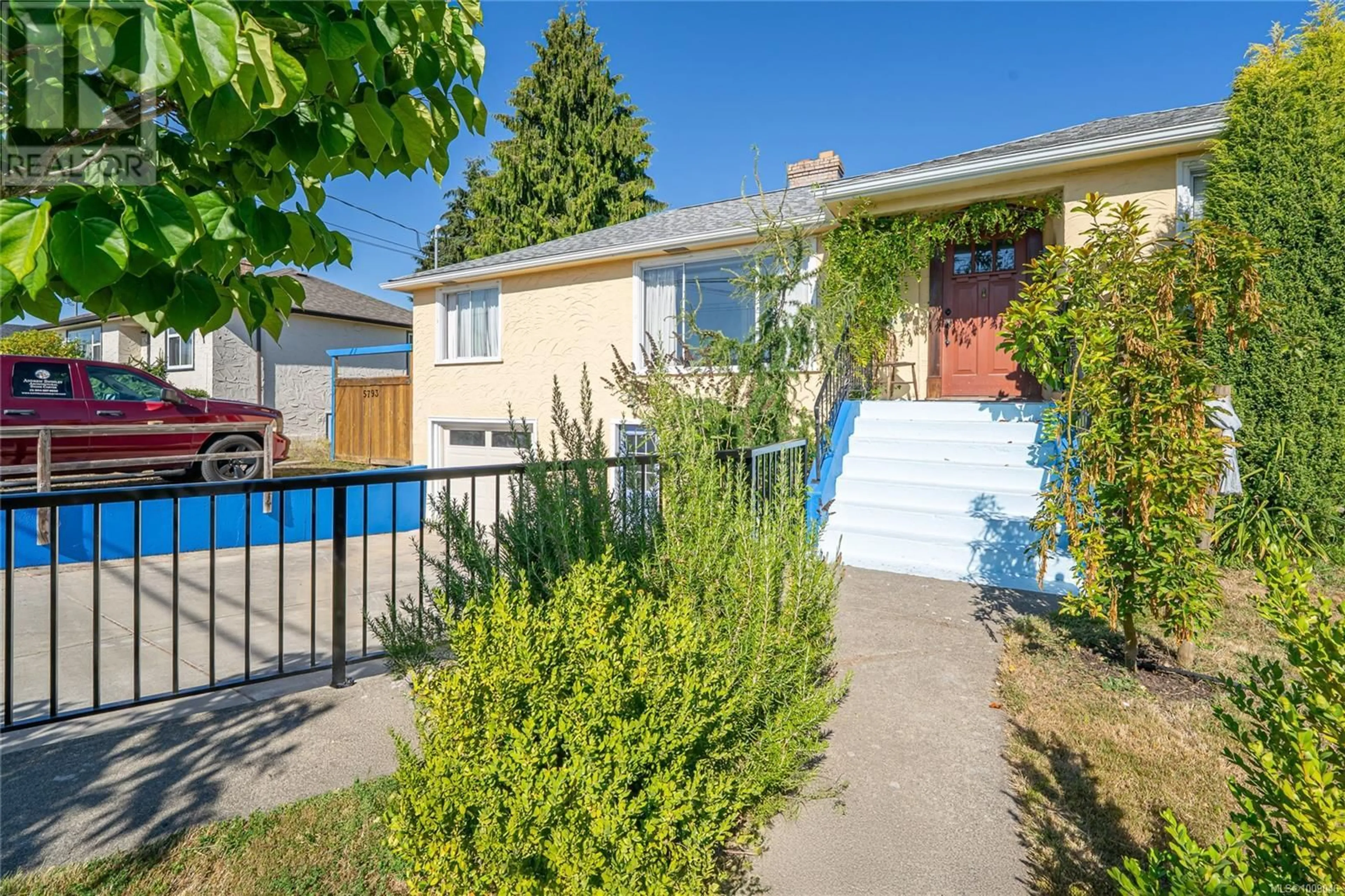 Unknown for 5793 GARDEN STREET, Duncan British Columbia V9L3V8