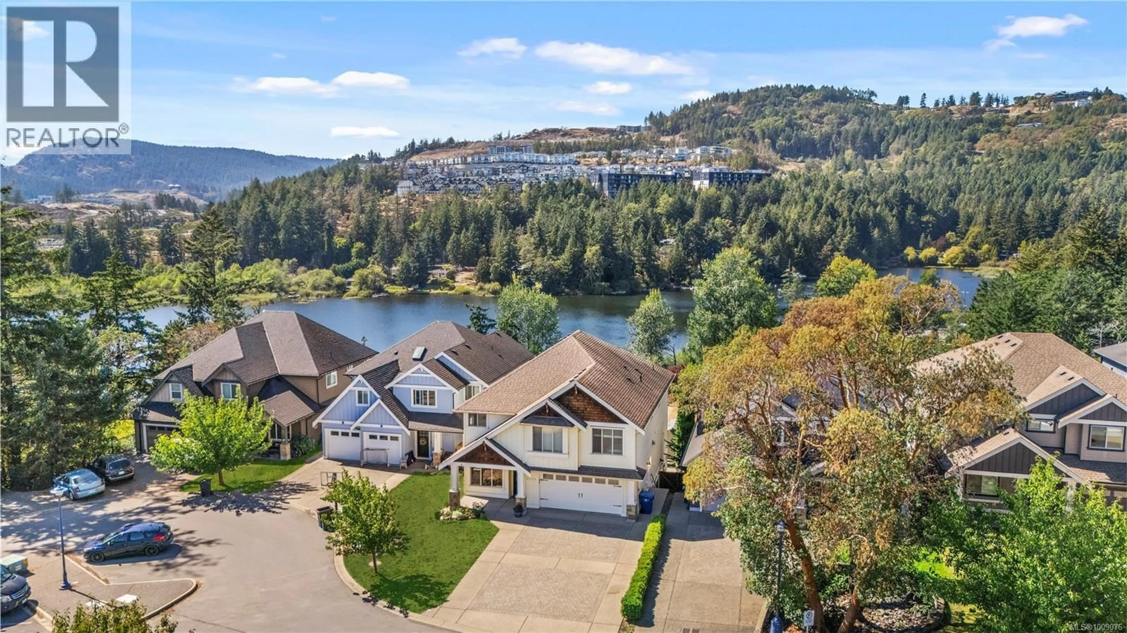 A pic from outside/outdoor area/front of a property/back of a property/a pic from drone, water/lake/river/ocean view for 2514 PROSPECTOR WAY, Langford British Columbia V9B0M3