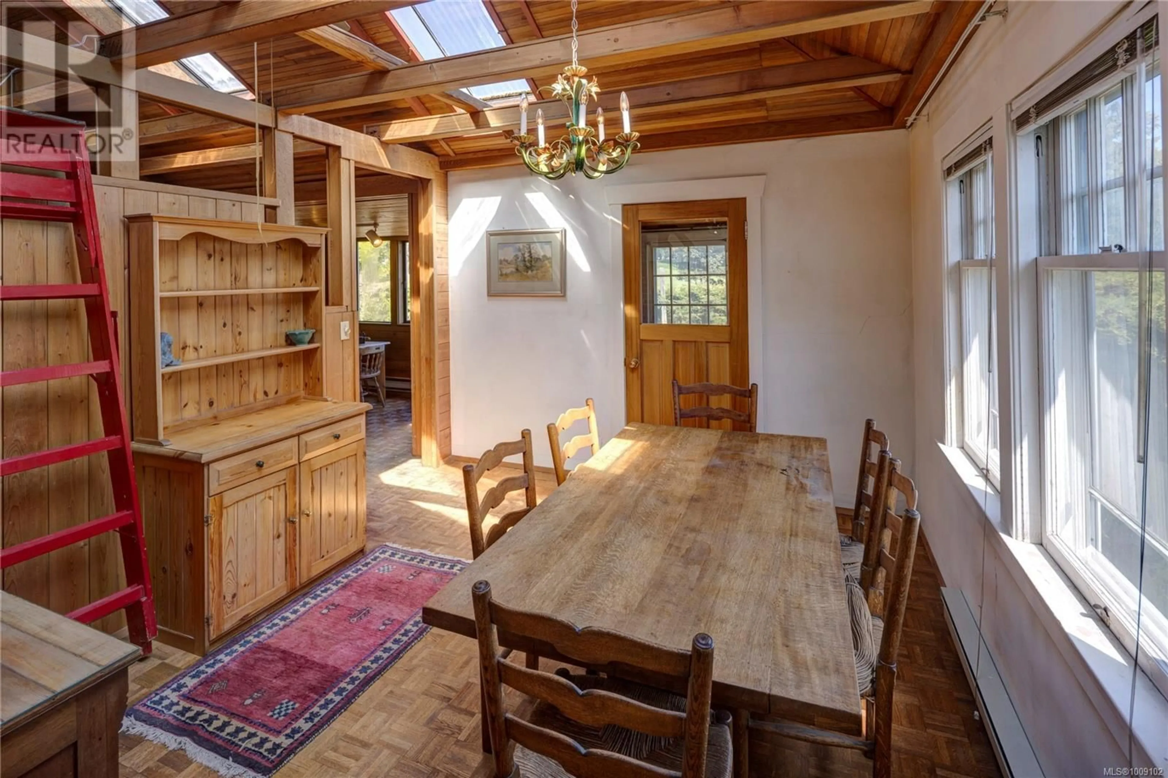 Dining room, unknown for 821 NEWPORT AVENUE, Oak Bay British Columbia V8S5C8
