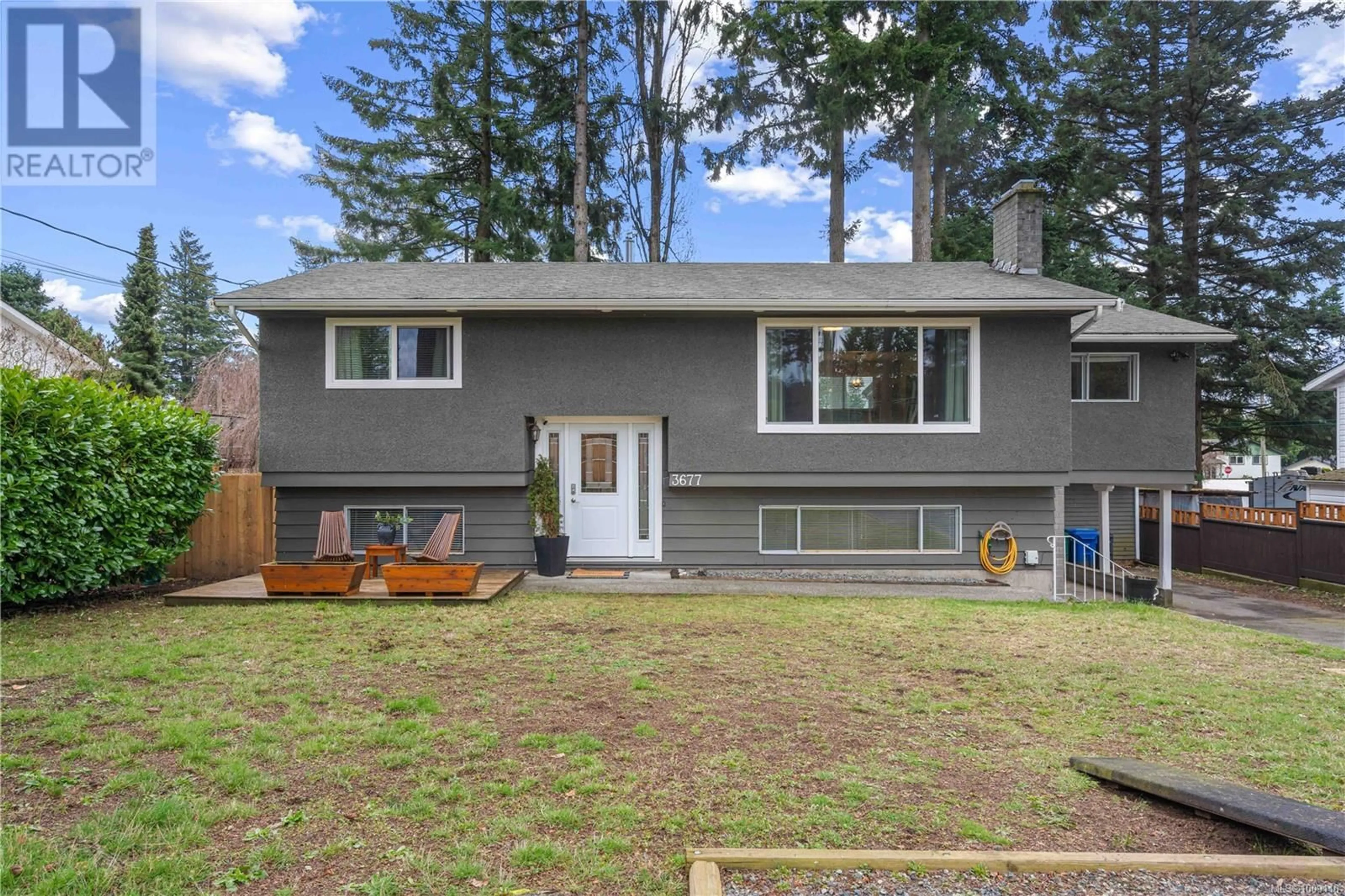 Home with vinyl exterior material, street for 3677 NORWELL DRIVE, Nanaimo British Columbia V9T1X7