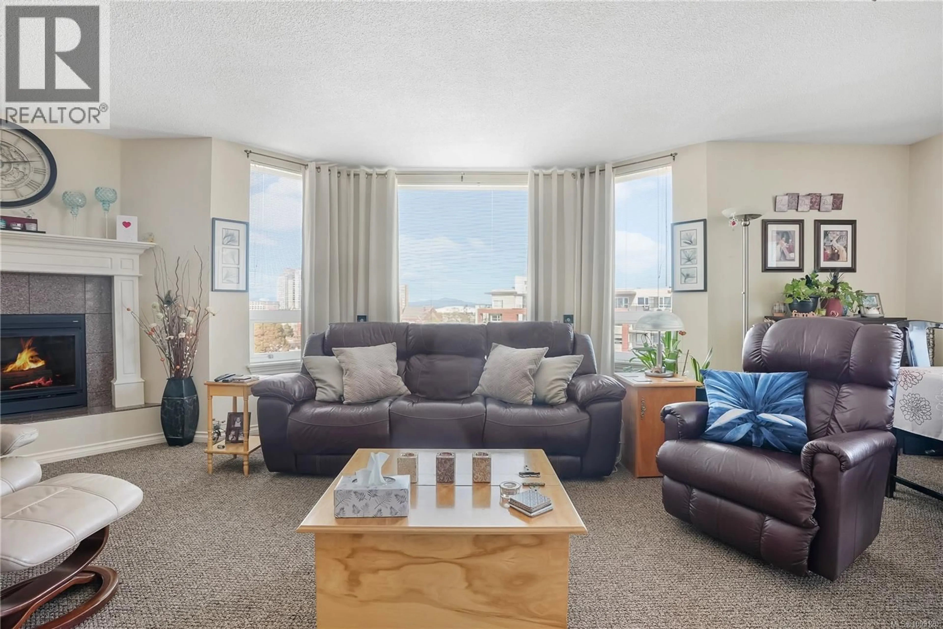 Living room with furniture, unknown for 501 - 1015 PANDORA AVENUE, Victoria British Columbia V8V3P6