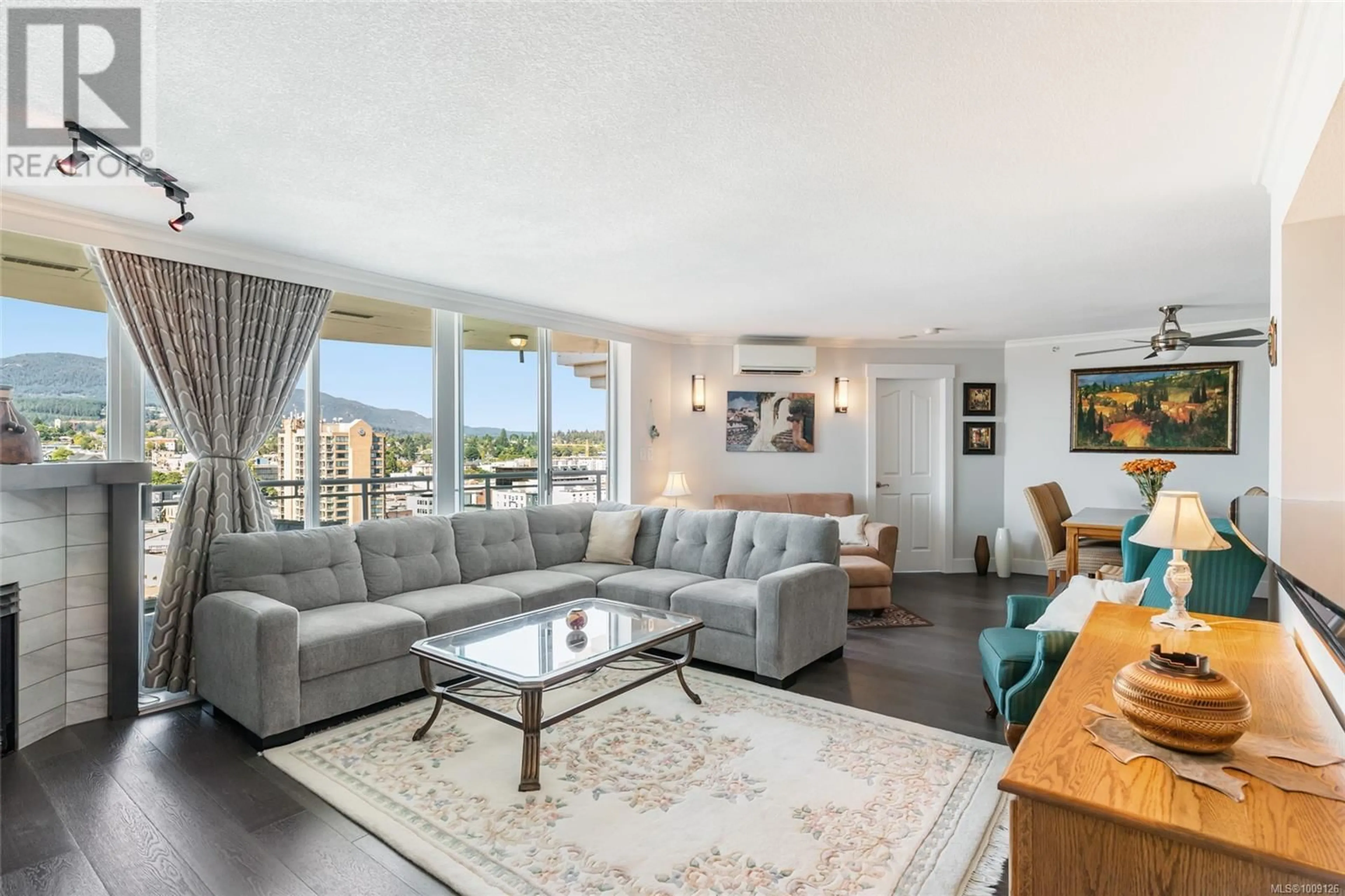 Living room with furniture, unknown for 1703 - 154 PROMENADE DRIVE, Nanaimo British Columbia V9R6Y3