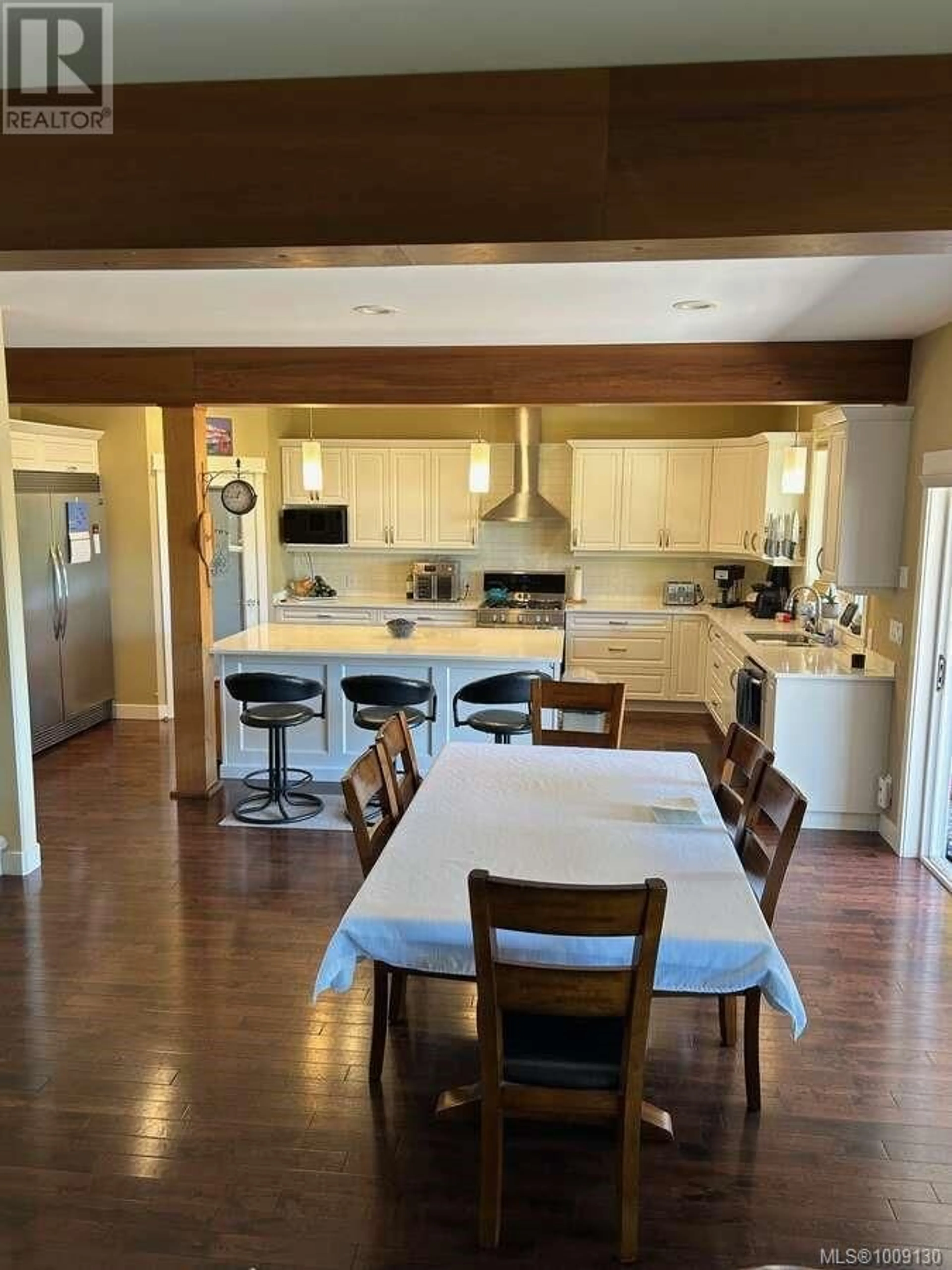 Open concept kitchen, unknown for 103 OREGON ROAD, Campbell River British Columbia V9W8G8
