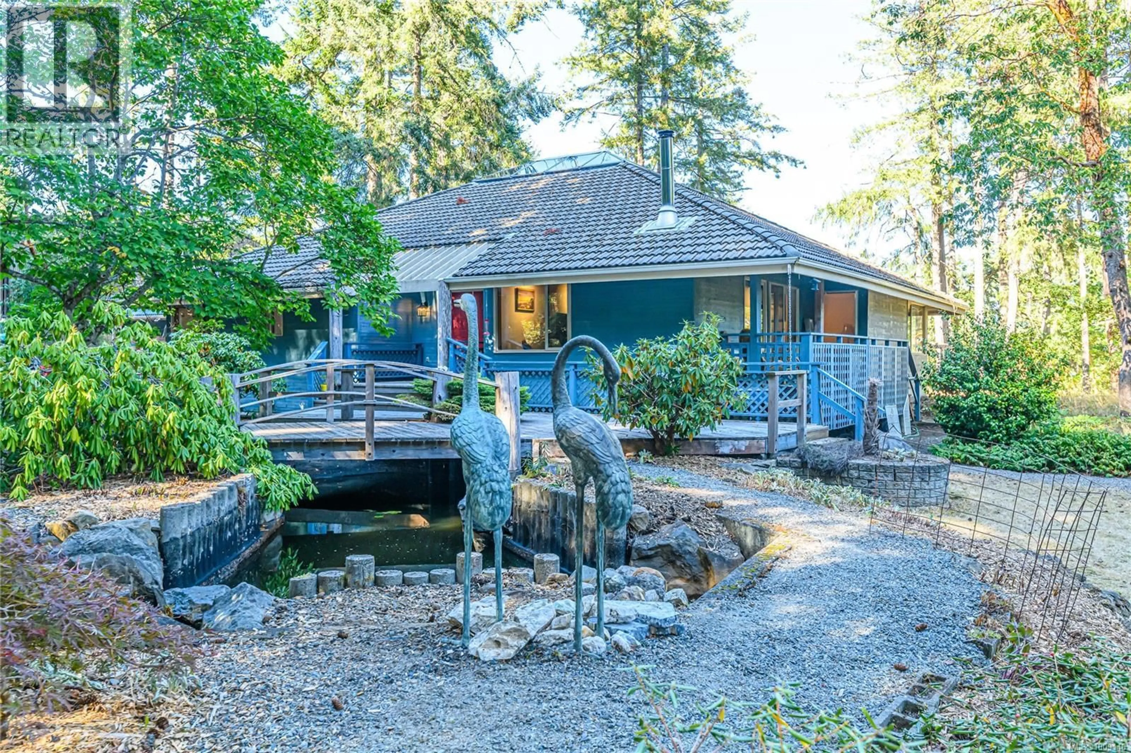 Patio, water/lake/river/ocean view for 2870 WILDBERRY ROAD, Cassidy British Columbia V9G1C7