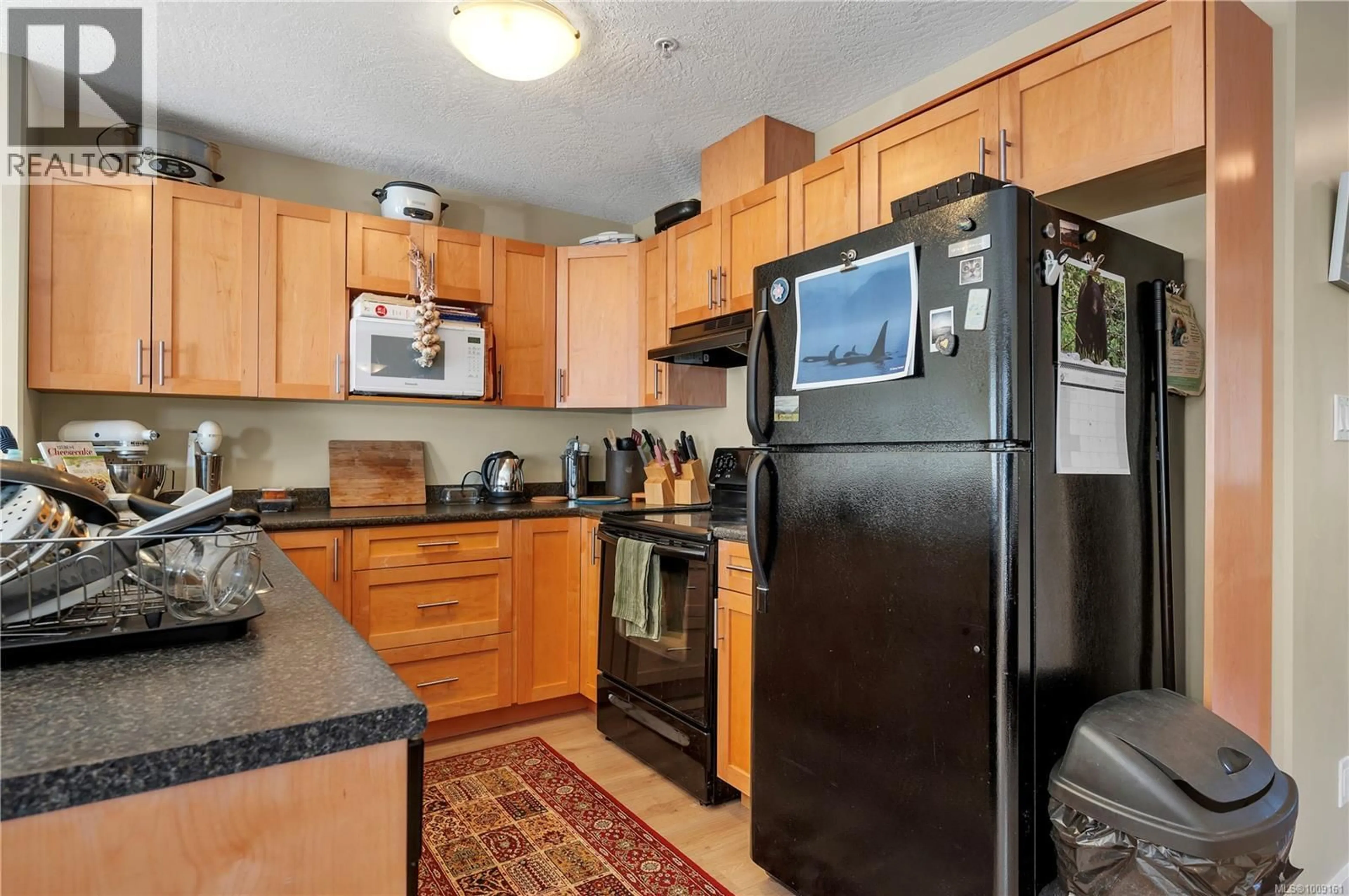 Standard kitchen, unknown for 106 - 701 HILCHEY ROAD, Campbell River British Columbia V9W0A2