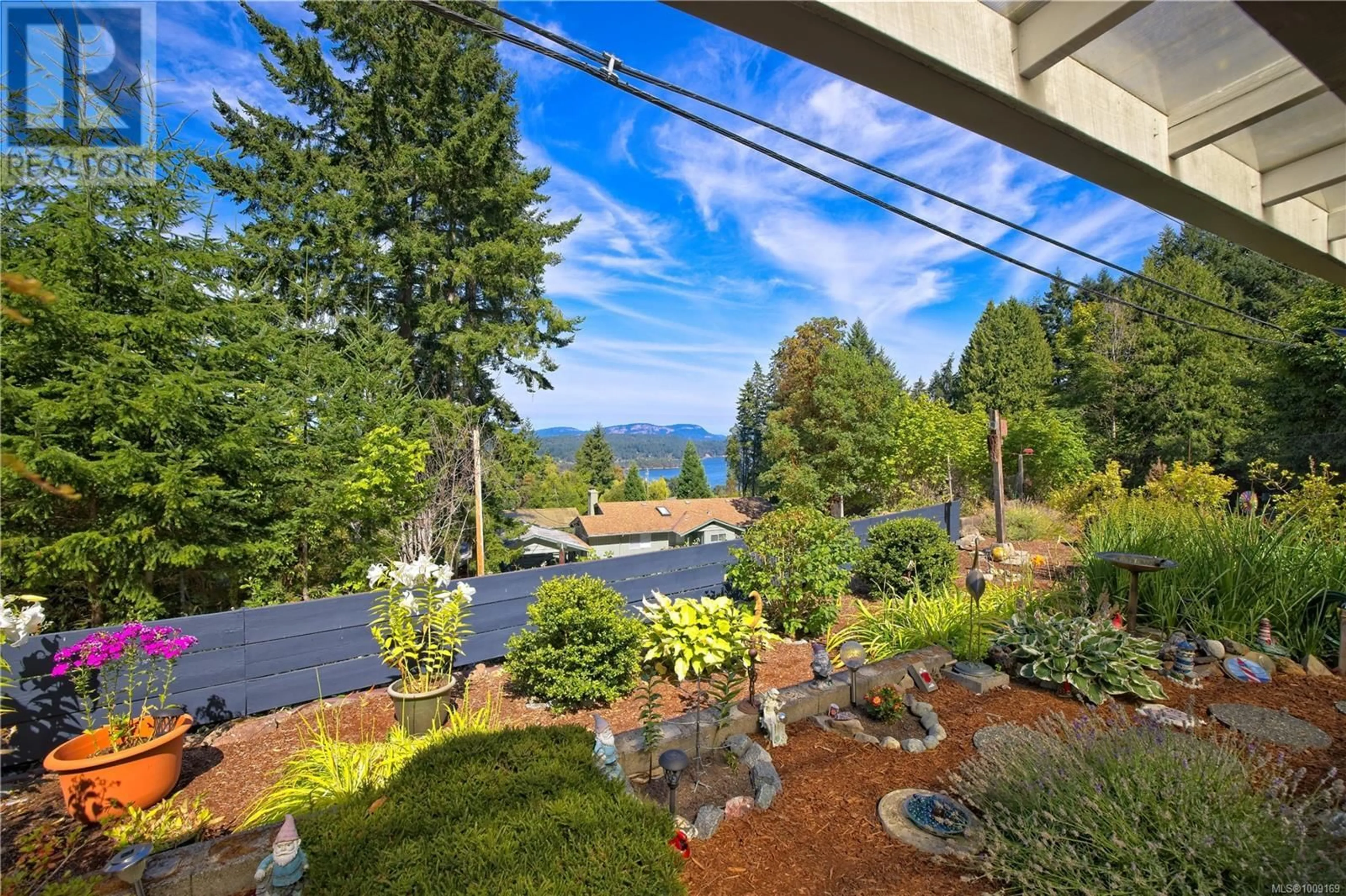 Patio, water/lake/river/ocean view for 185 CHARLESWORTH ROAD, Salt Spring British Columbia V8K2J7