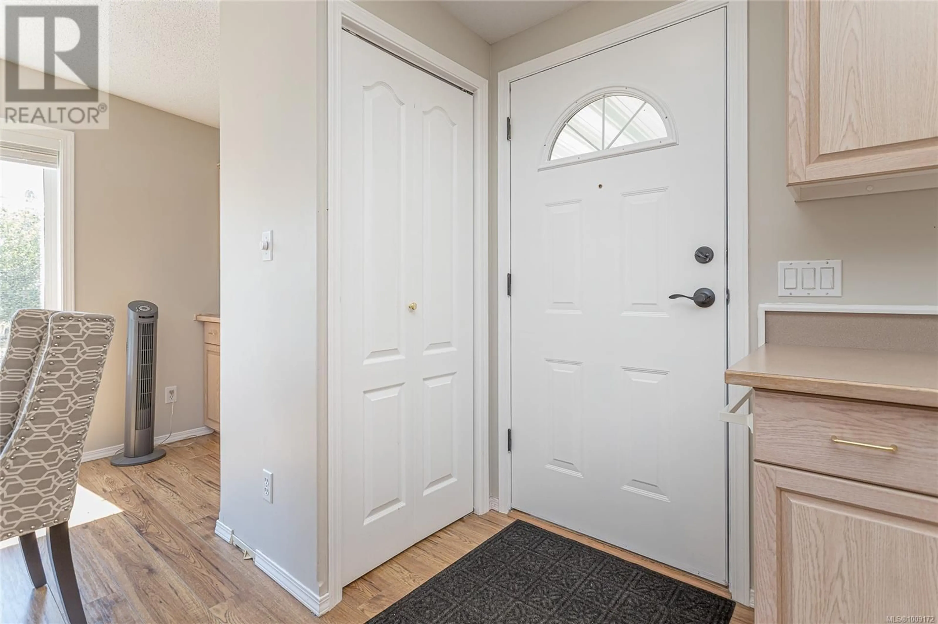 Indoor entryway for 286 - 2885 BOYS ROAD, Duncan British Columbia V9L4Y6