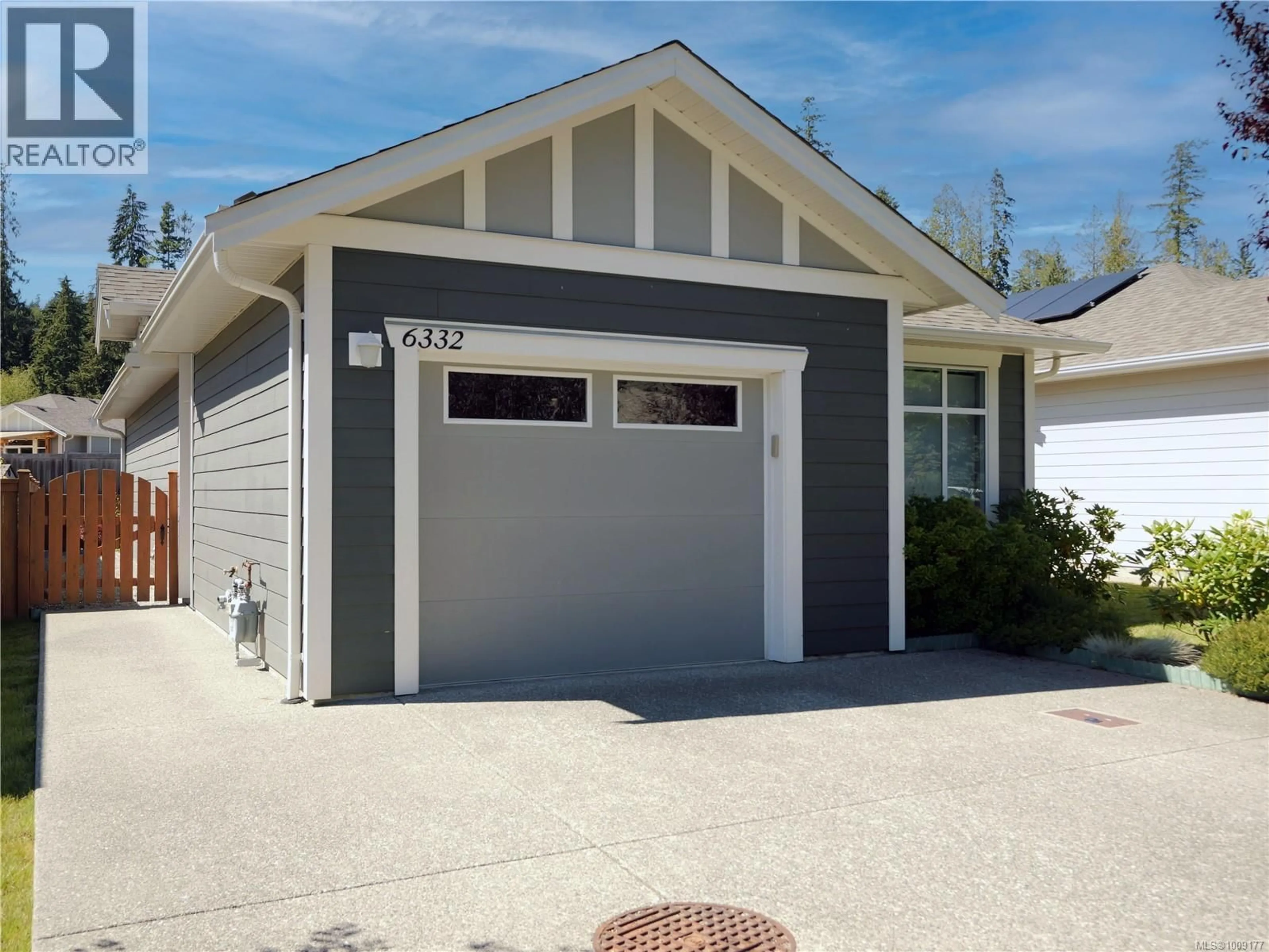 Indoor garage for 6332 SHAMBROOK DRIVE, Sooke British Columbia V9Z1N9