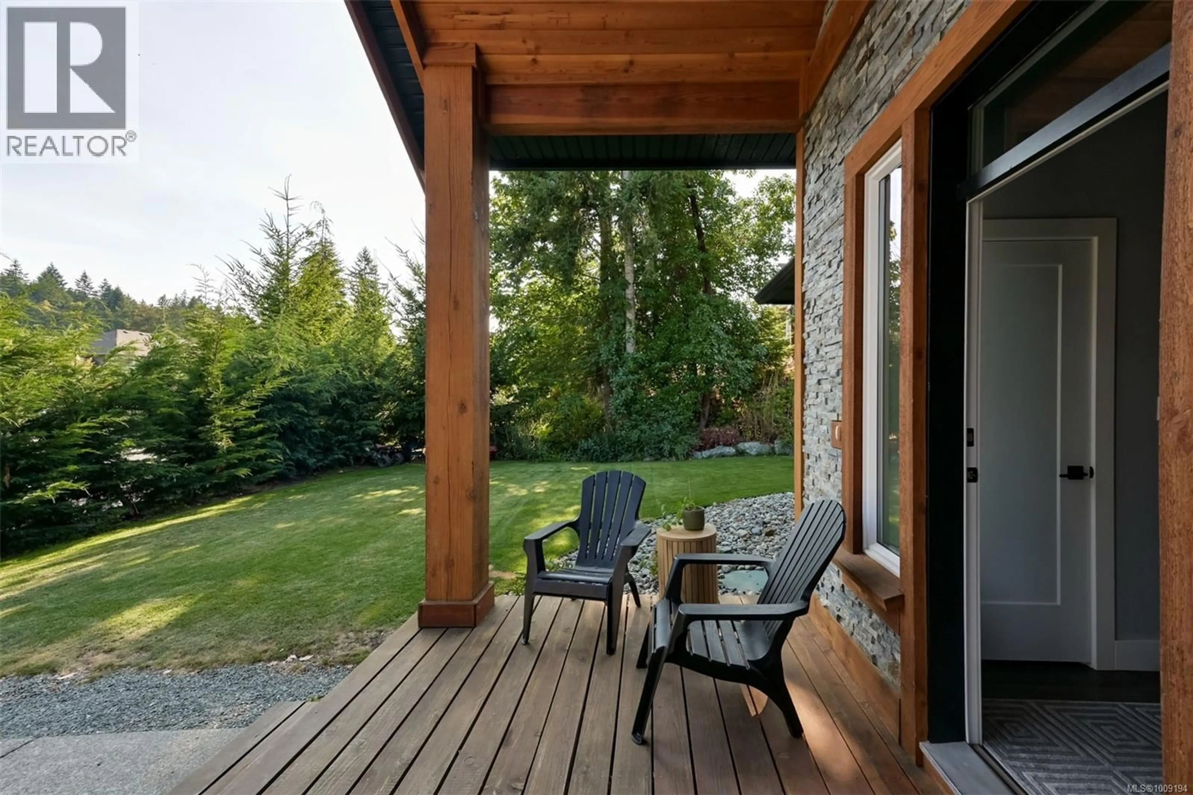 Patio, unknown for 847 BUCKTAIL ROAD, Mill Bay British Columbia V0R2P1