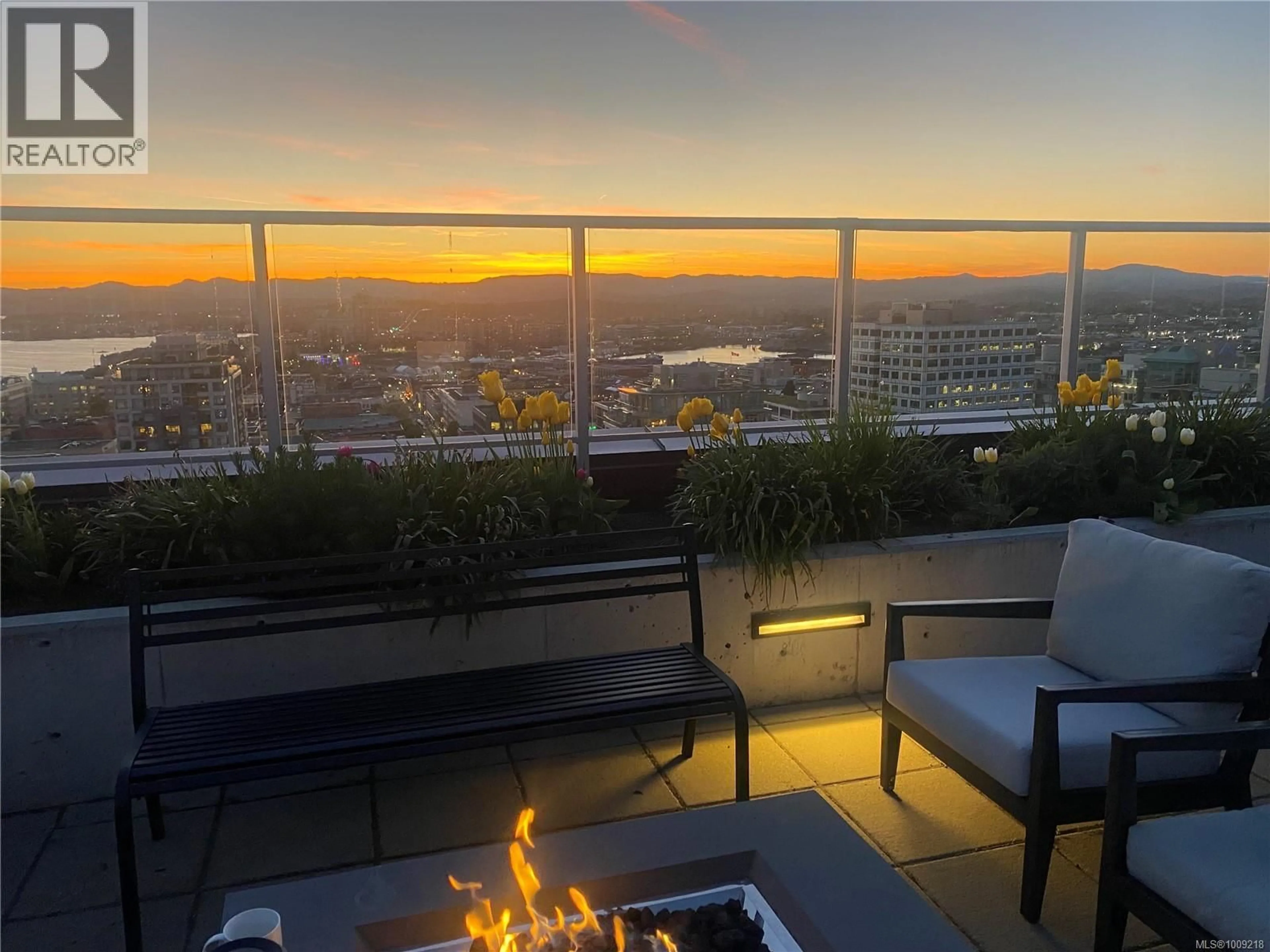 Patio, city buildings view from balcony for 802 - 845 JOHNSON STREET, Victoria British Columbia V8W0G3