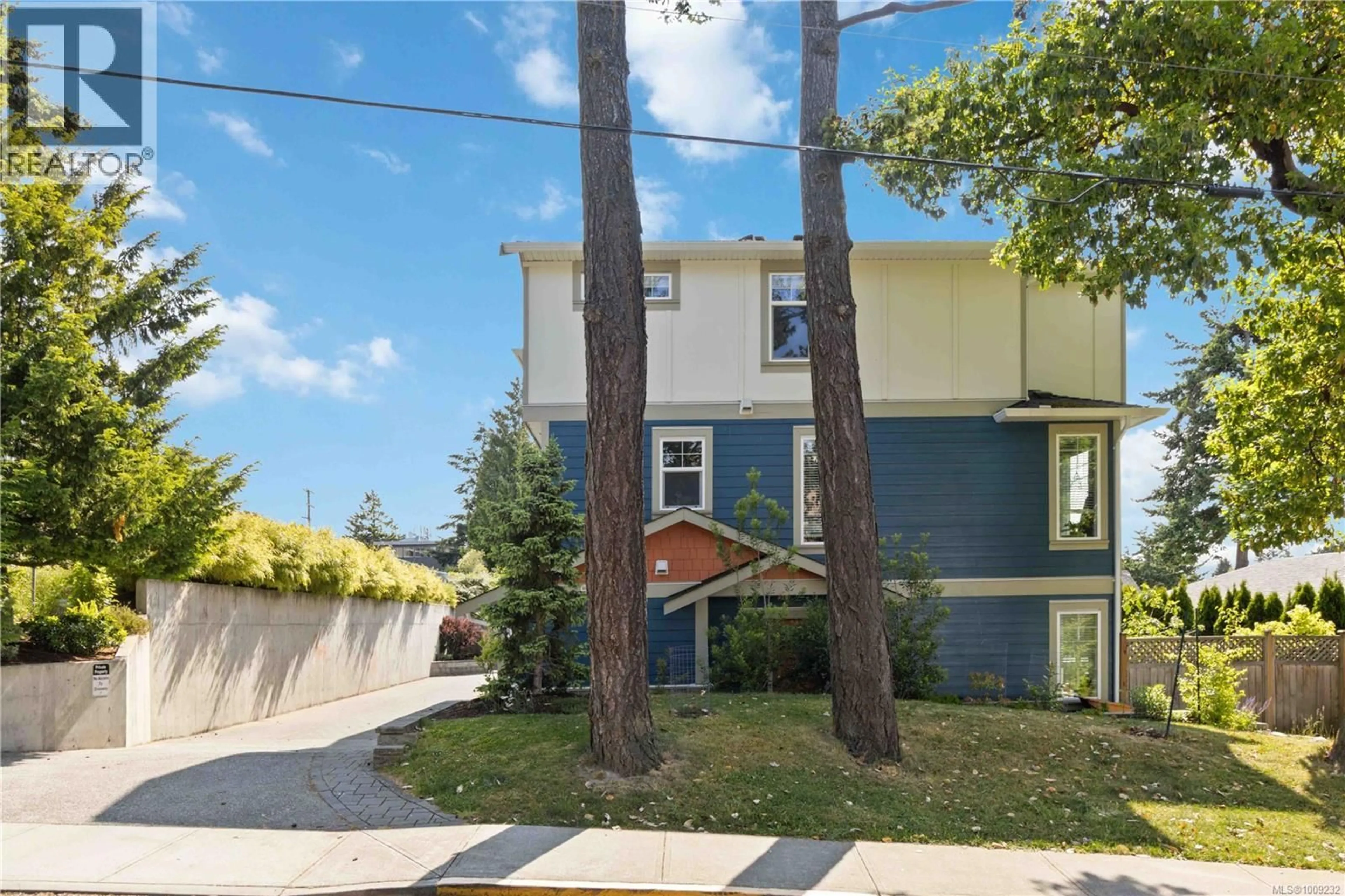 Unknown for 4 - 521 FOSTER STREET, Esquimalt British Columbia V9A6R8