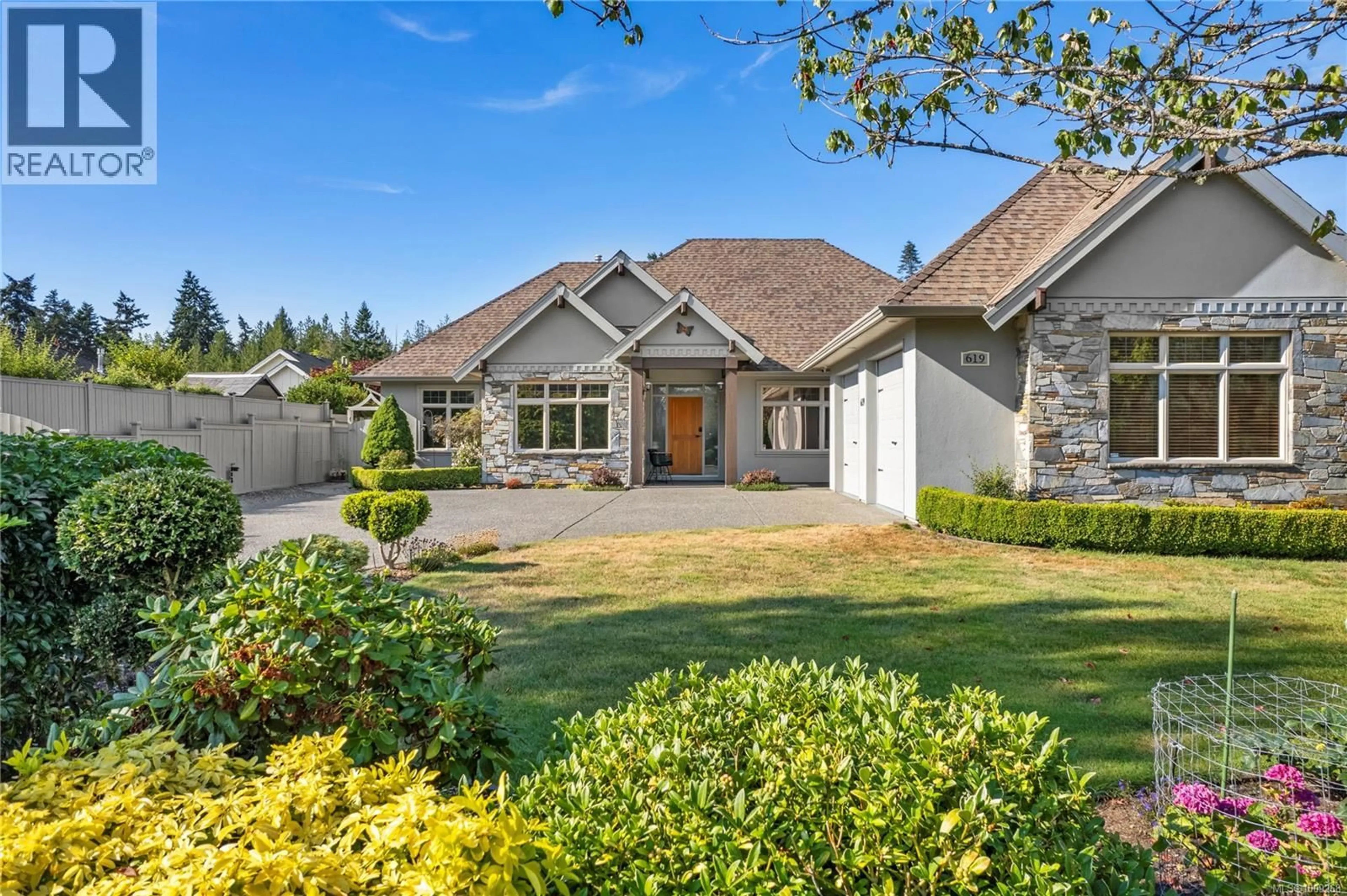 Home with brick exterior material, street for 619 CHINOOK AVENUE, Parksville British Columbia V9P1A5