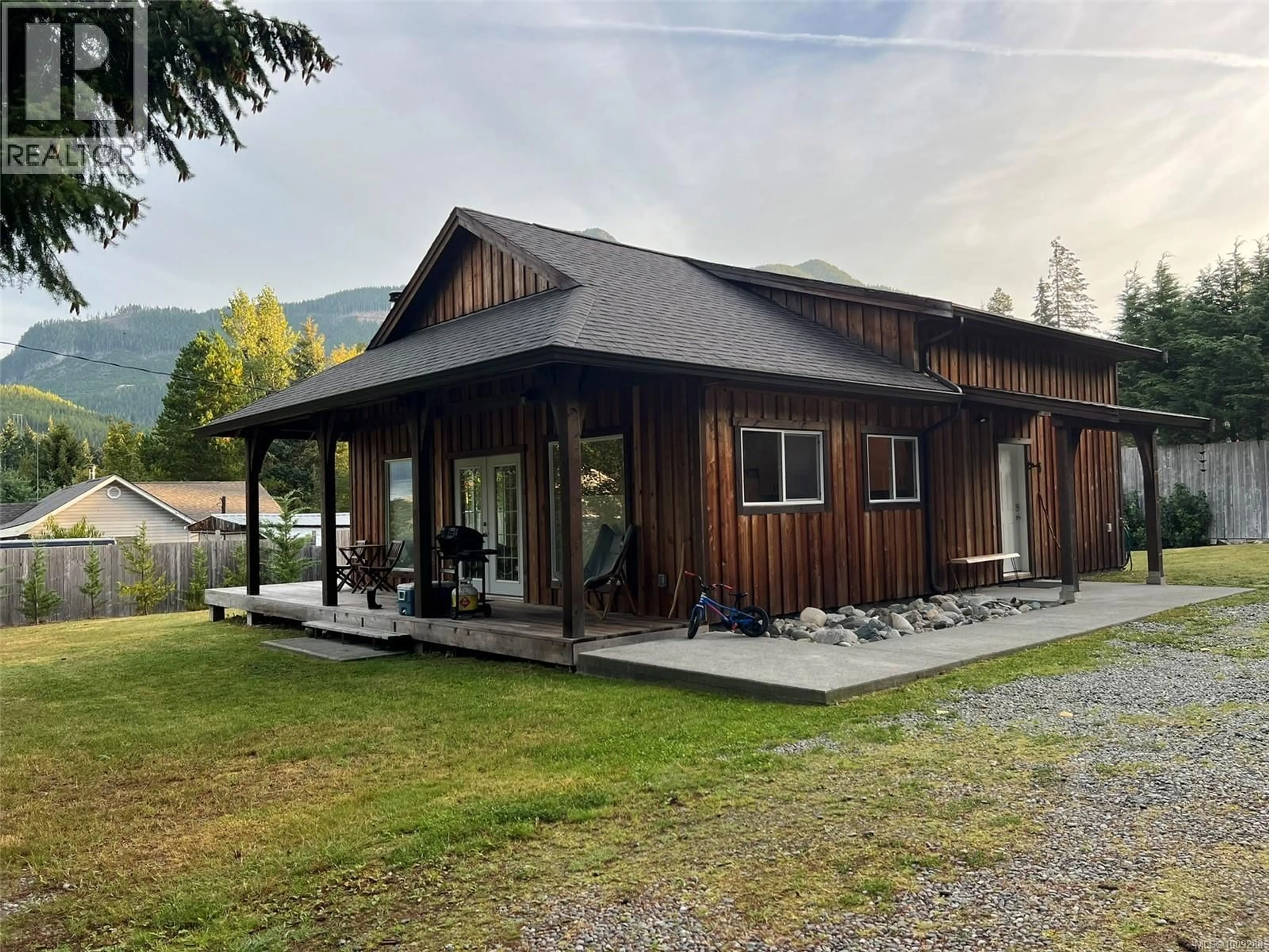 Unknown for 28 HOOMAK AVENUE, Woss British Columbia V0N3P0