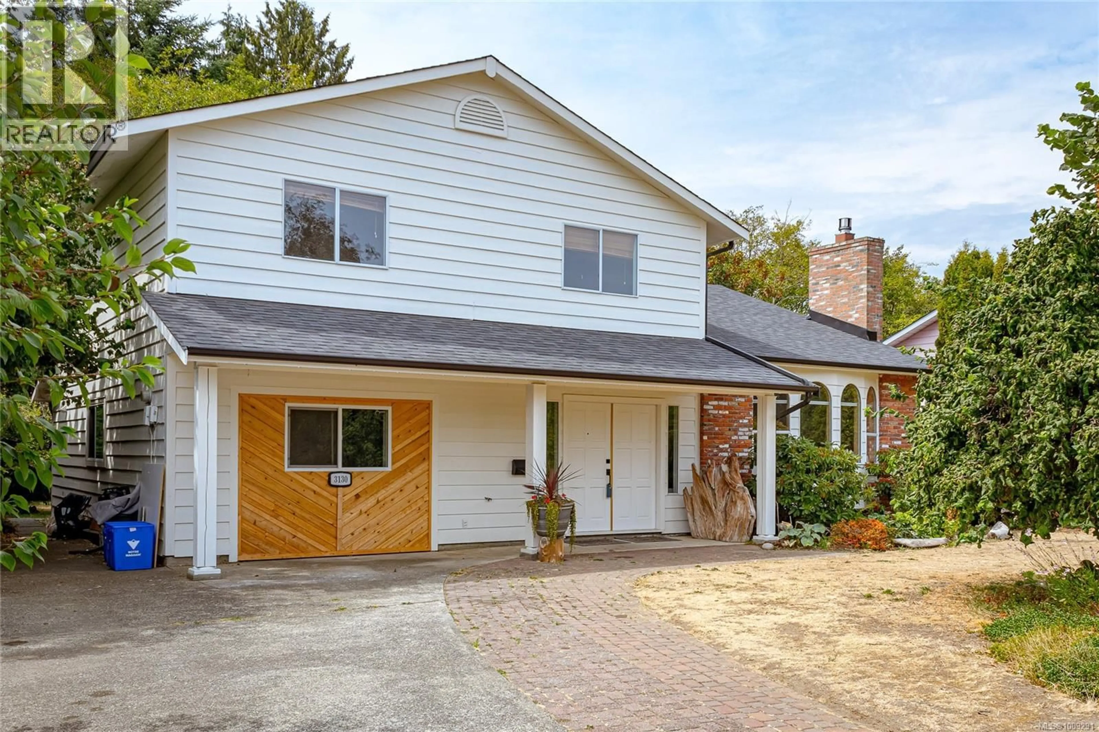 Home with brick exterior material, street for 3130 FLANNAGAN PLACE, Colwood British Columbia V9B5K7