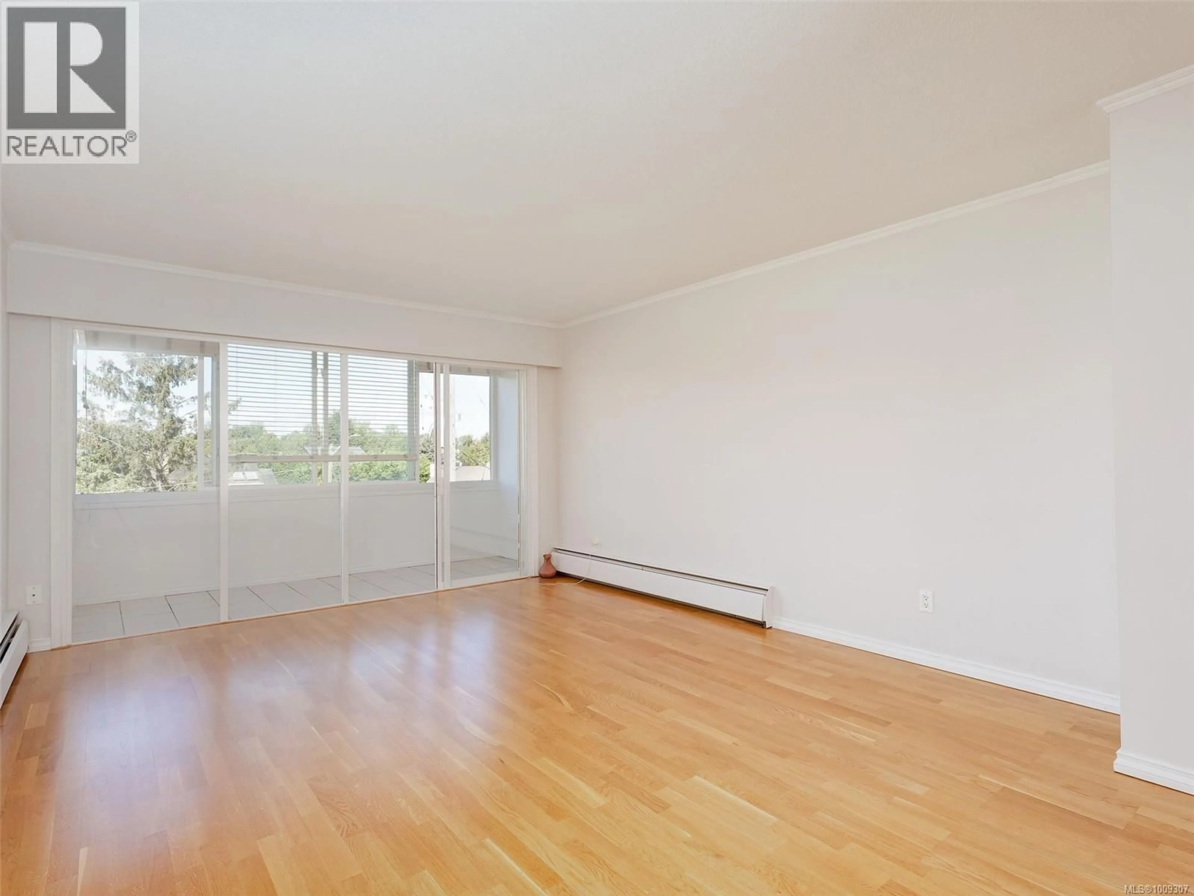 A pic of a room for 308 - 9560 FIFTH STREET, Sidney British Columbia V8L2W5