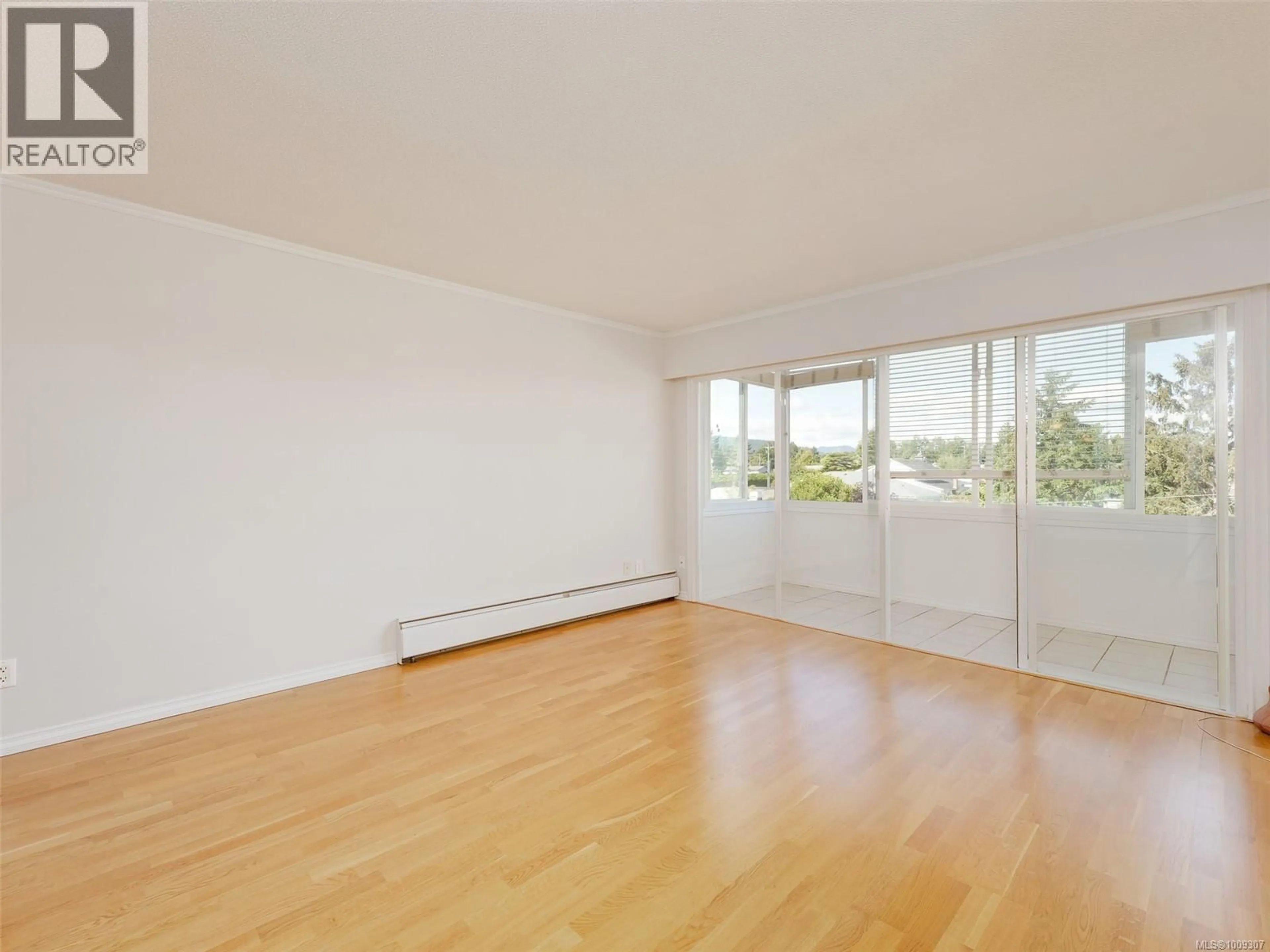 A pic of a room for 308 - 9560 FIFTH STREET, Sidney British Columbia V8L2W5