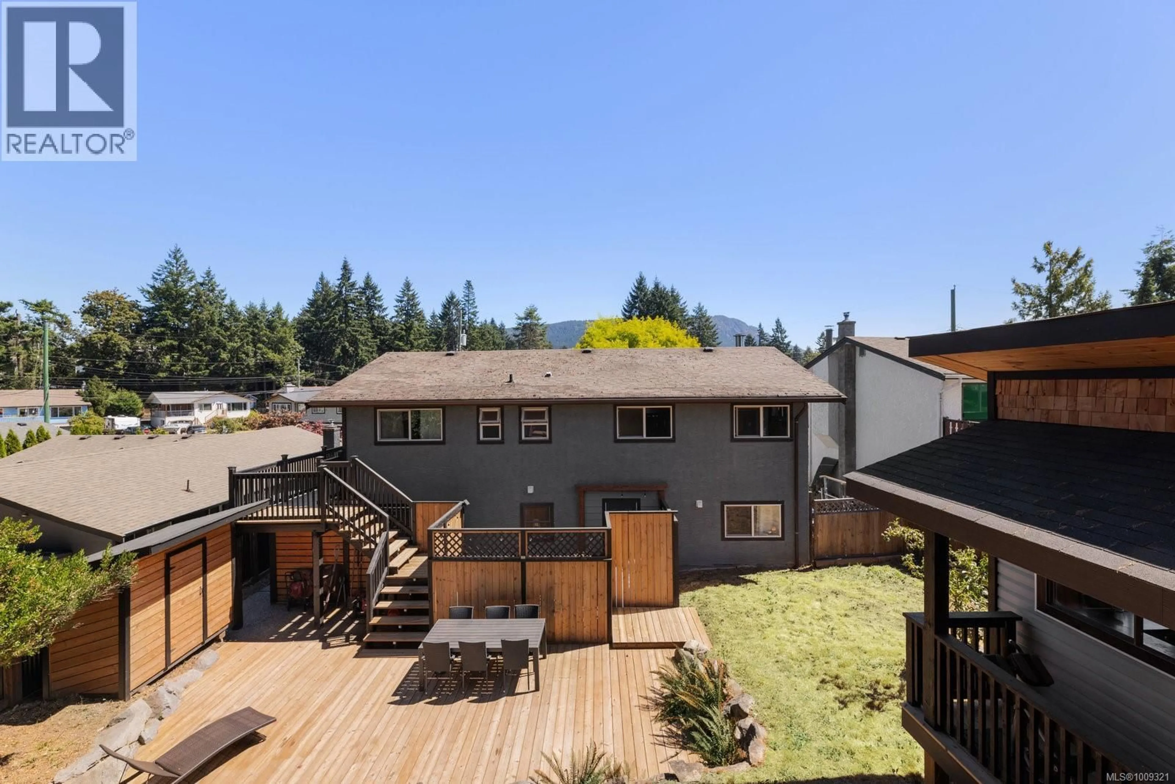 A pic from outside/outdoor area/front of a property/back of a property/a pic from drone, mountain view for 5884 DEBORAH DRIVE, Duncan British Columbia V9L5B5