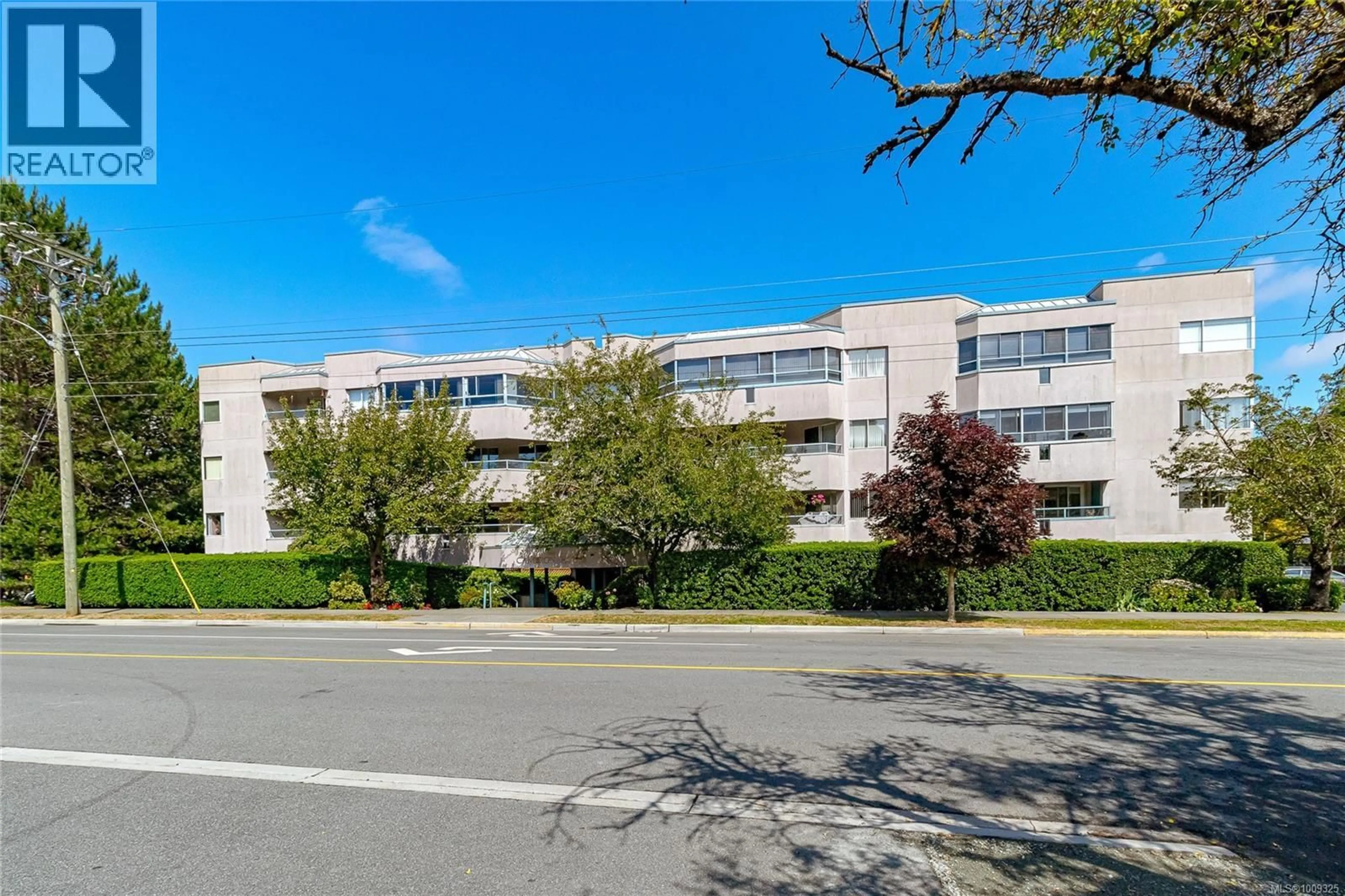 Unknown for 205 - 1100 UNION ROAD, Saanich British Columbia V8P2J3
