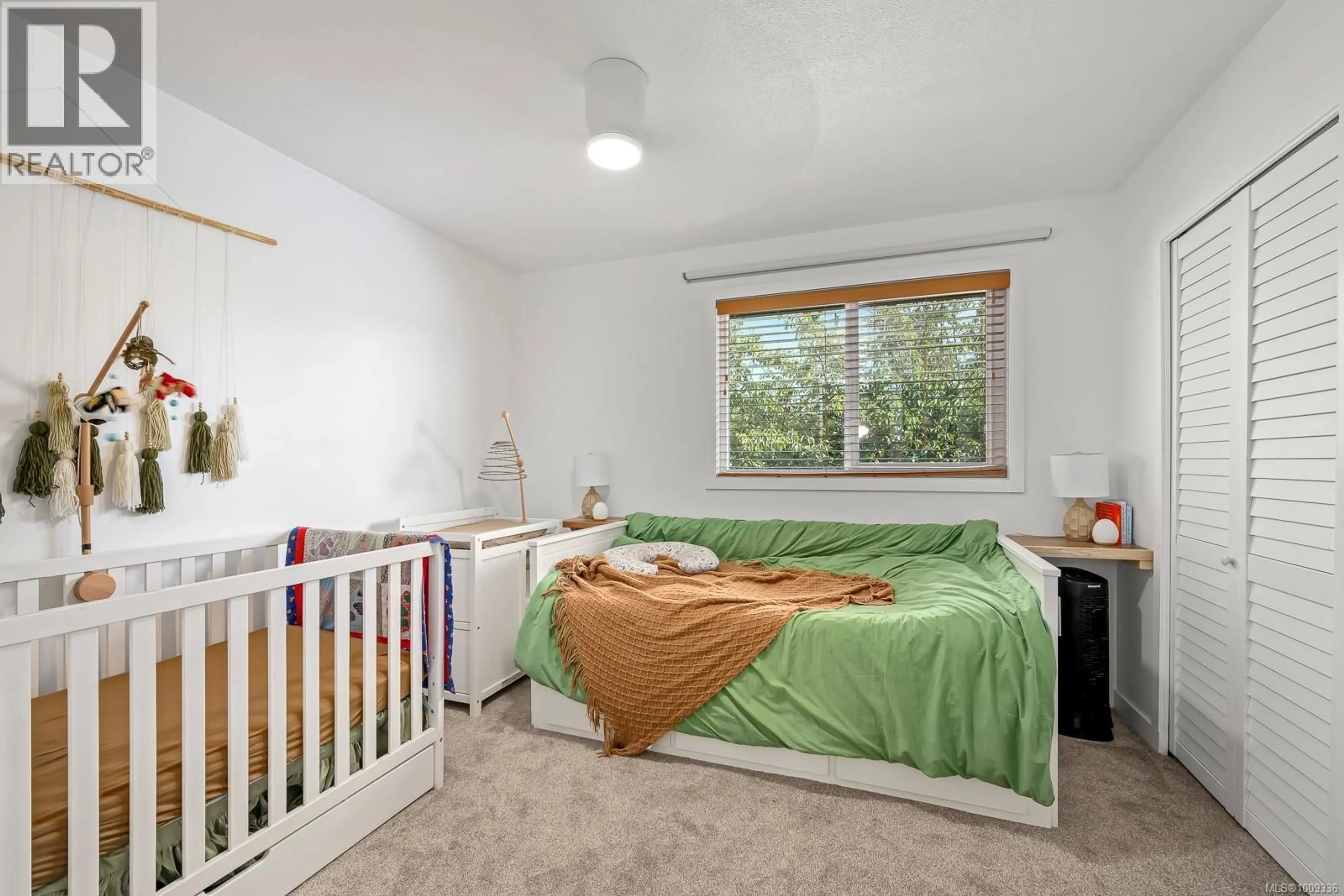 Bedroom with bed, unknown for 1 - 951 17TH STREET, Courtenay British Columbia V9N7P8