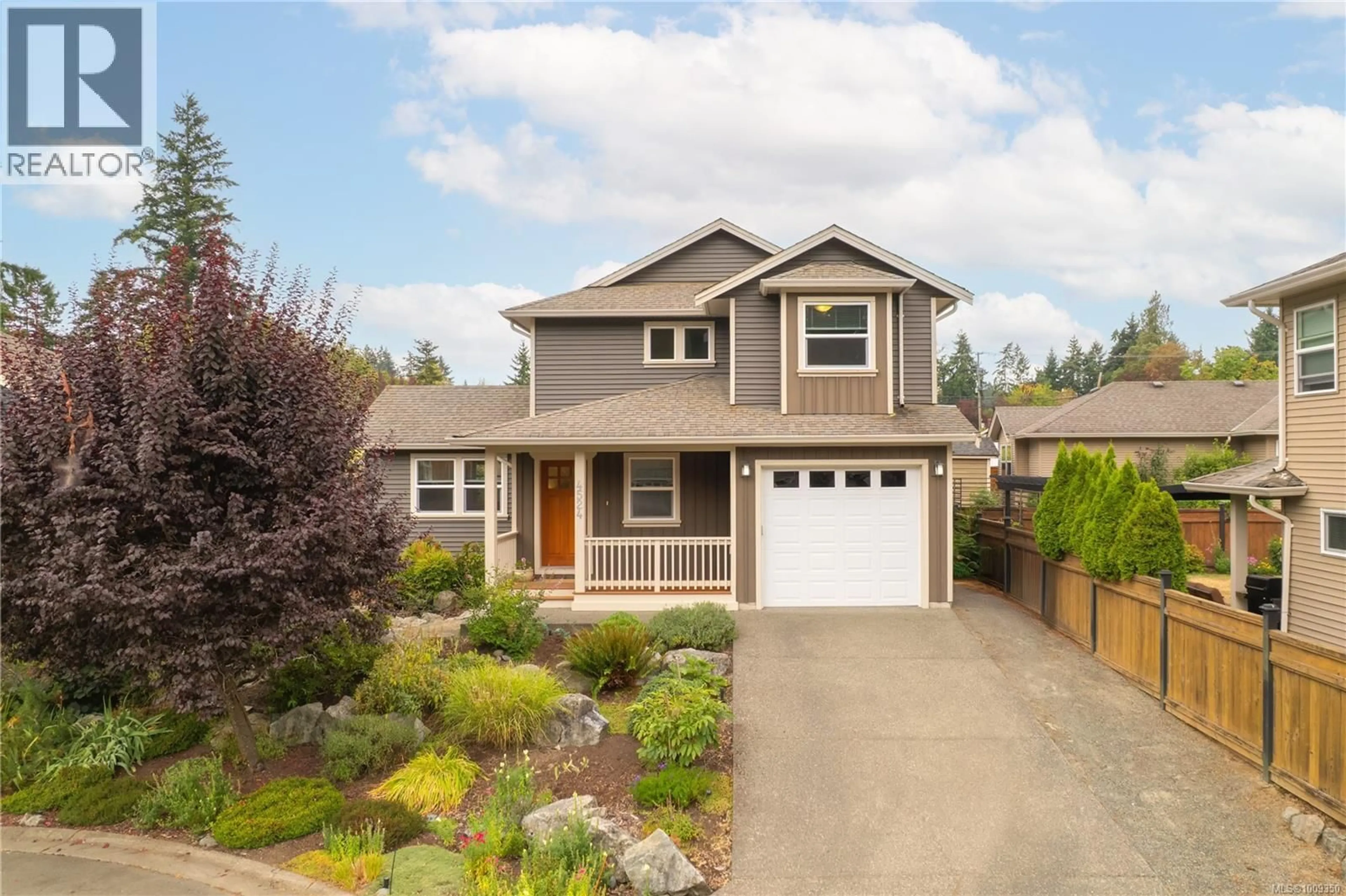 Home with vinyl exterior material, street for 4524 BUENA VISTA PLACE, Cowichan Bay British Columbia V0R1N2