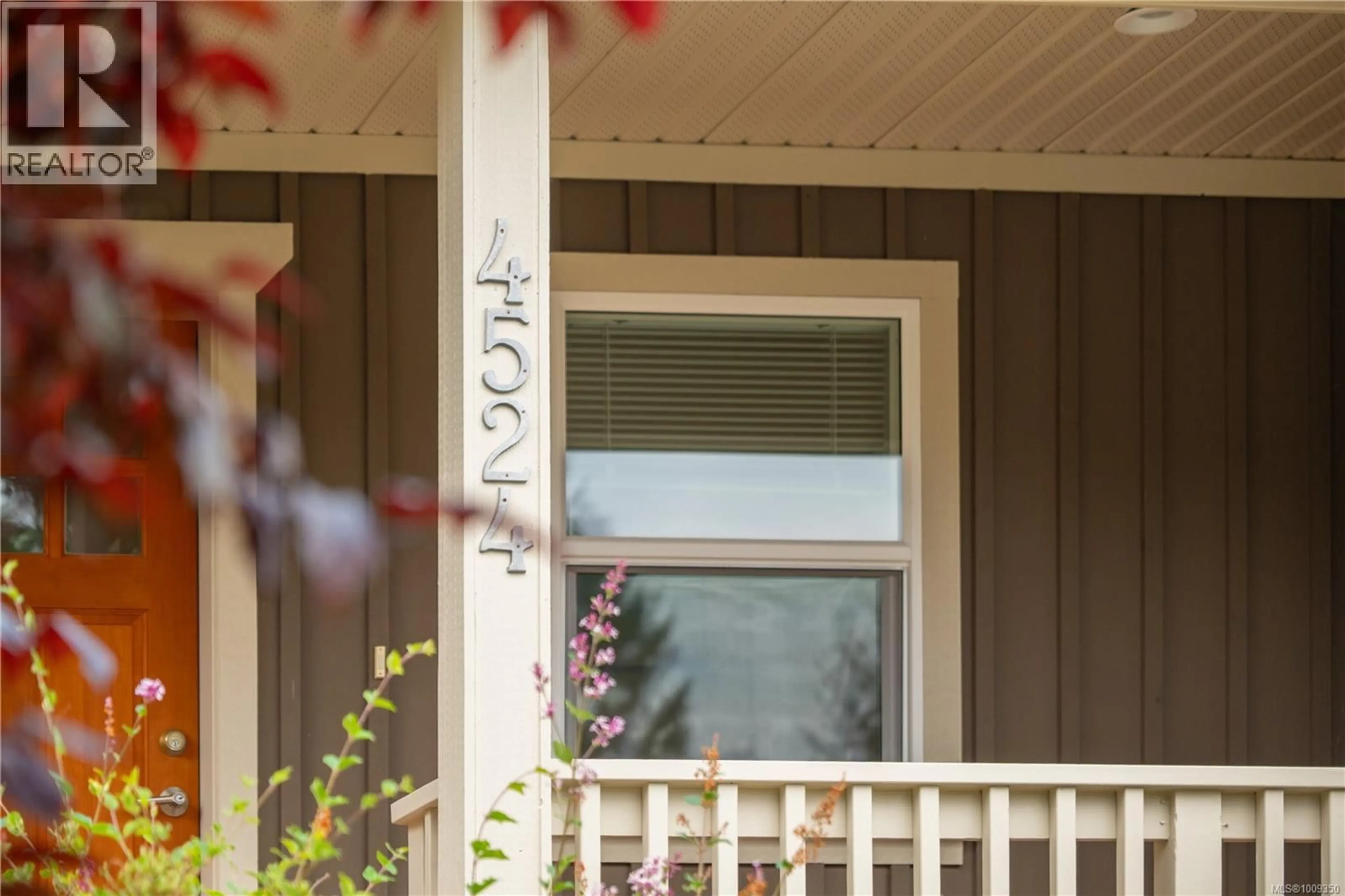 Home with vinyl exterior material, street for 4524 BUENA VISTA PLACE, Cowichan Bay British Columbia V0R1N2