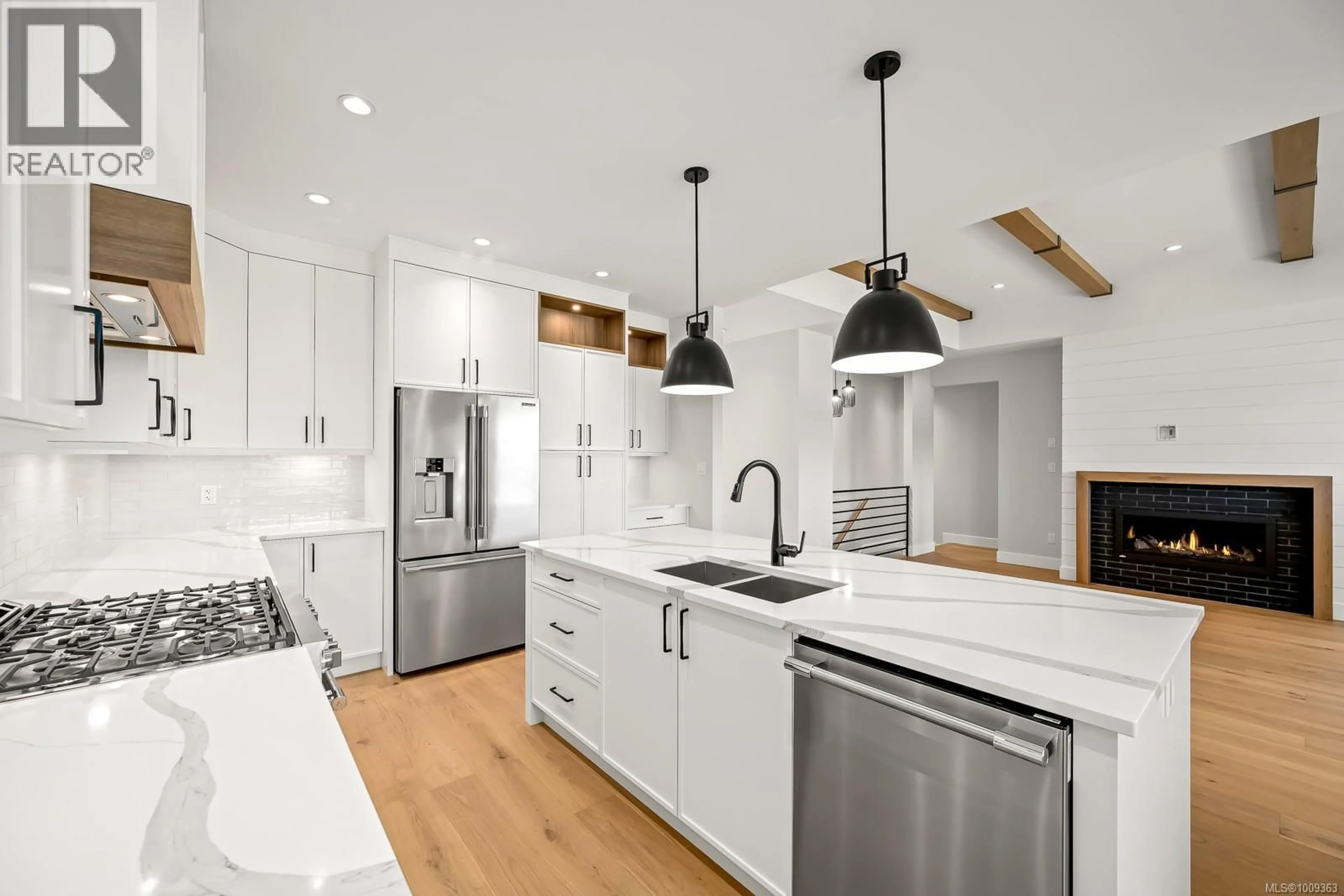 Contemporary kitchen, unknown for 3280 MARYGROVE PLACE, Courtenay British Columbia V9N0E7