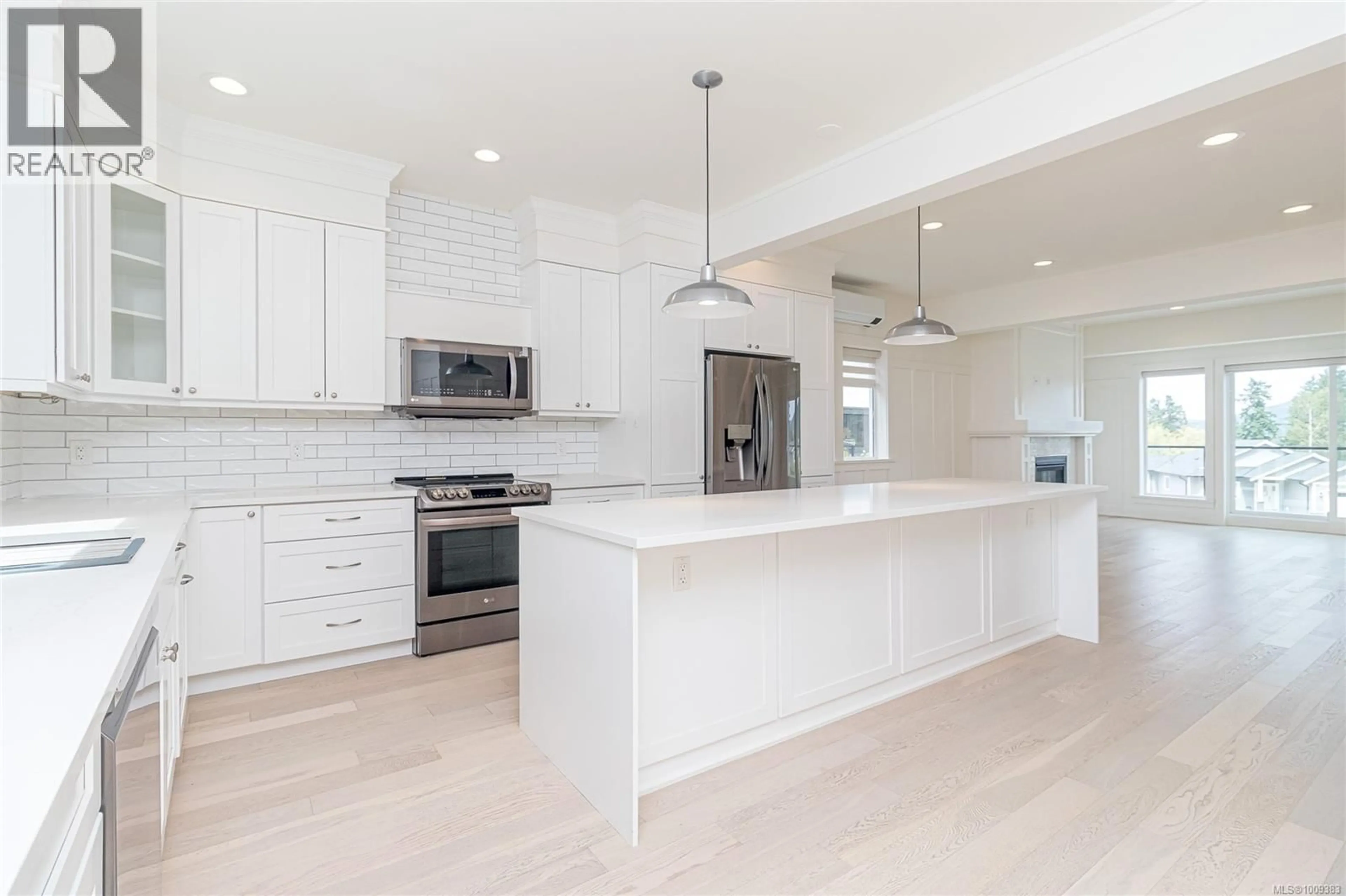 Open concept kitchen, ceramic/tile floor for 4619 MALLARD WAY, Cowichan Bay British Columbia V0R1N1