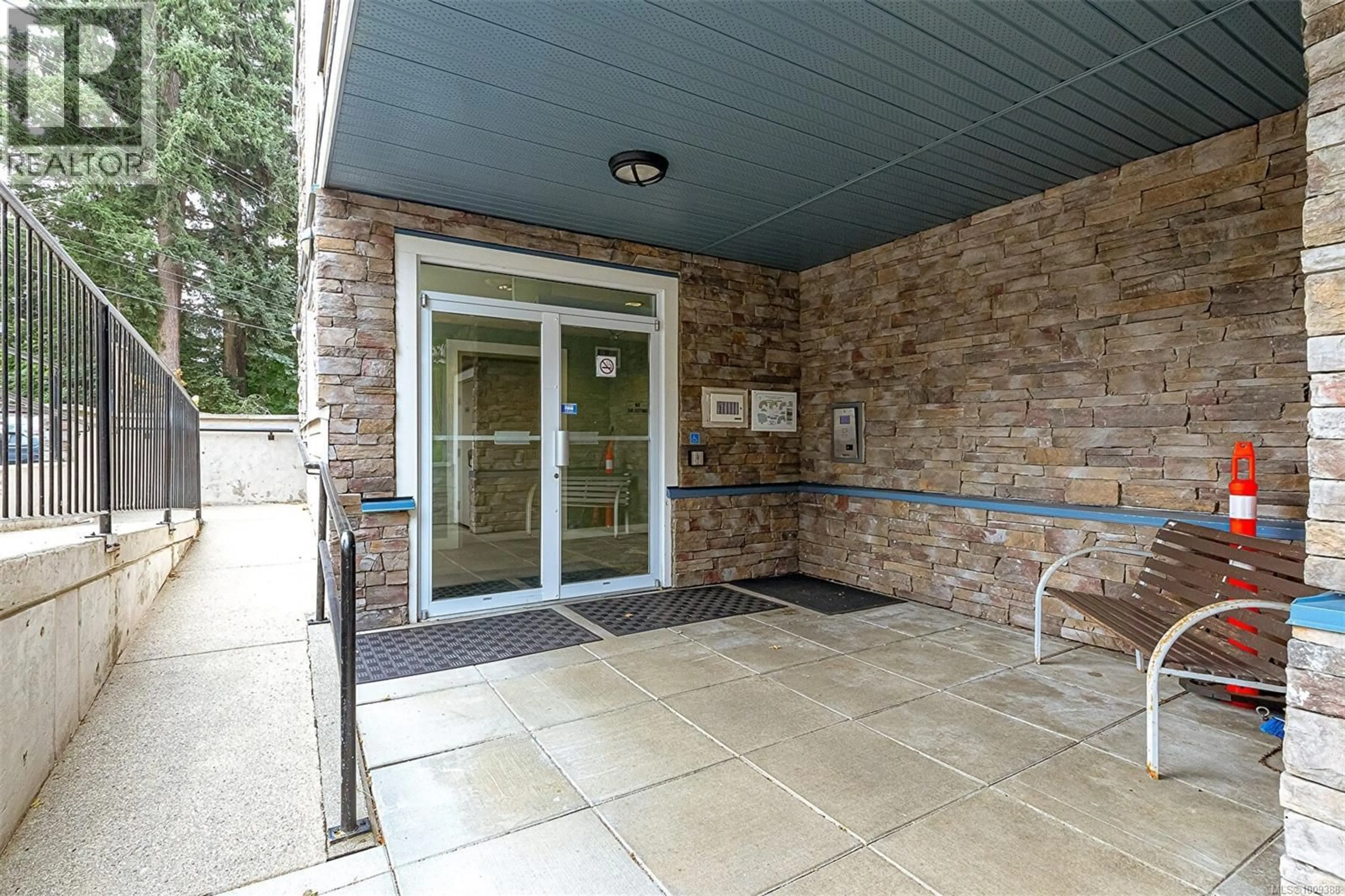 Patio, street for 309 - 608 FAIRWAY AVENUE, Langford British Columbia V9B2R5