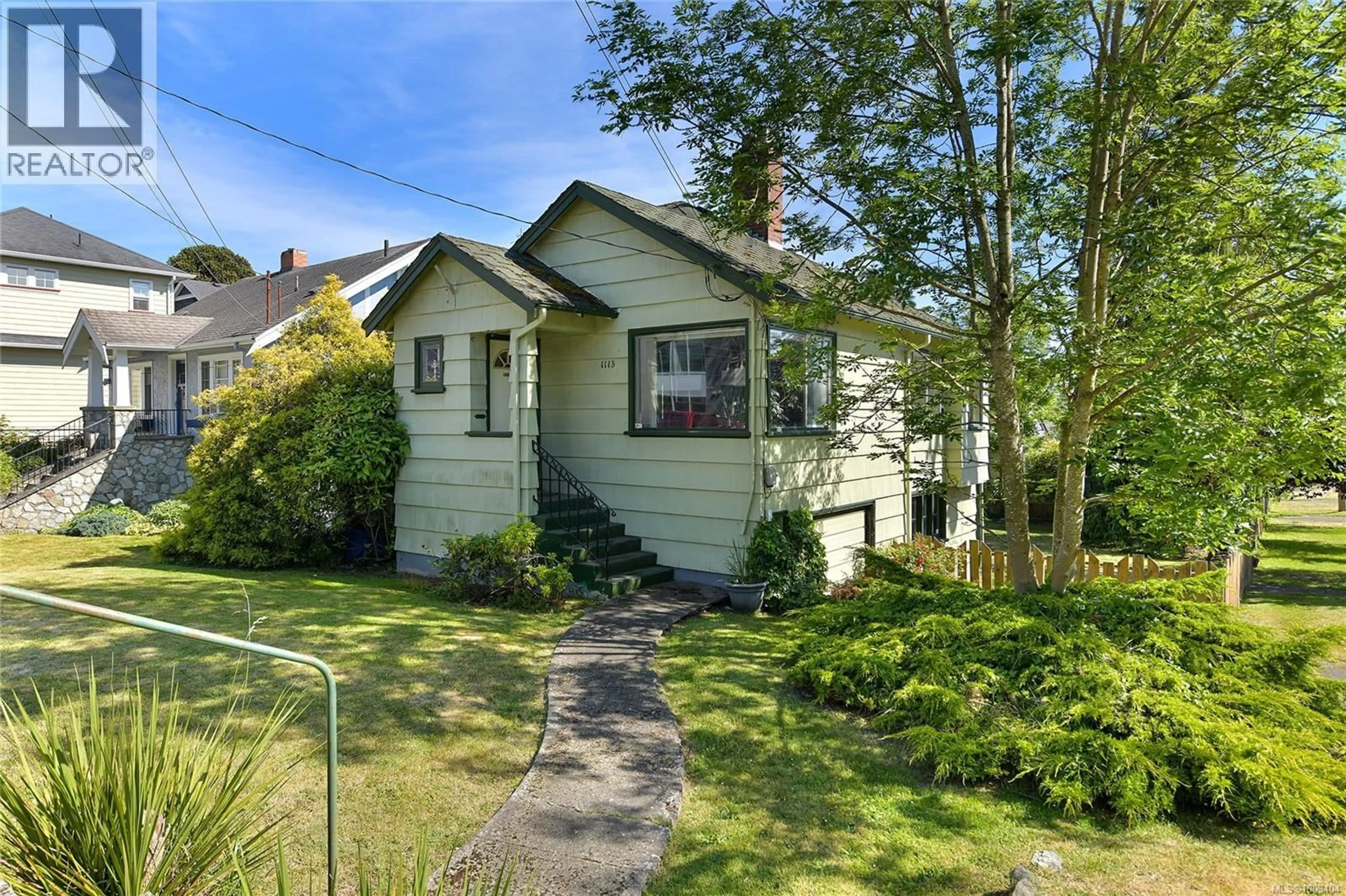 Unknown for 1113 ESQUIMALT ROAD, Esquimalt British Columbia V9A5A3