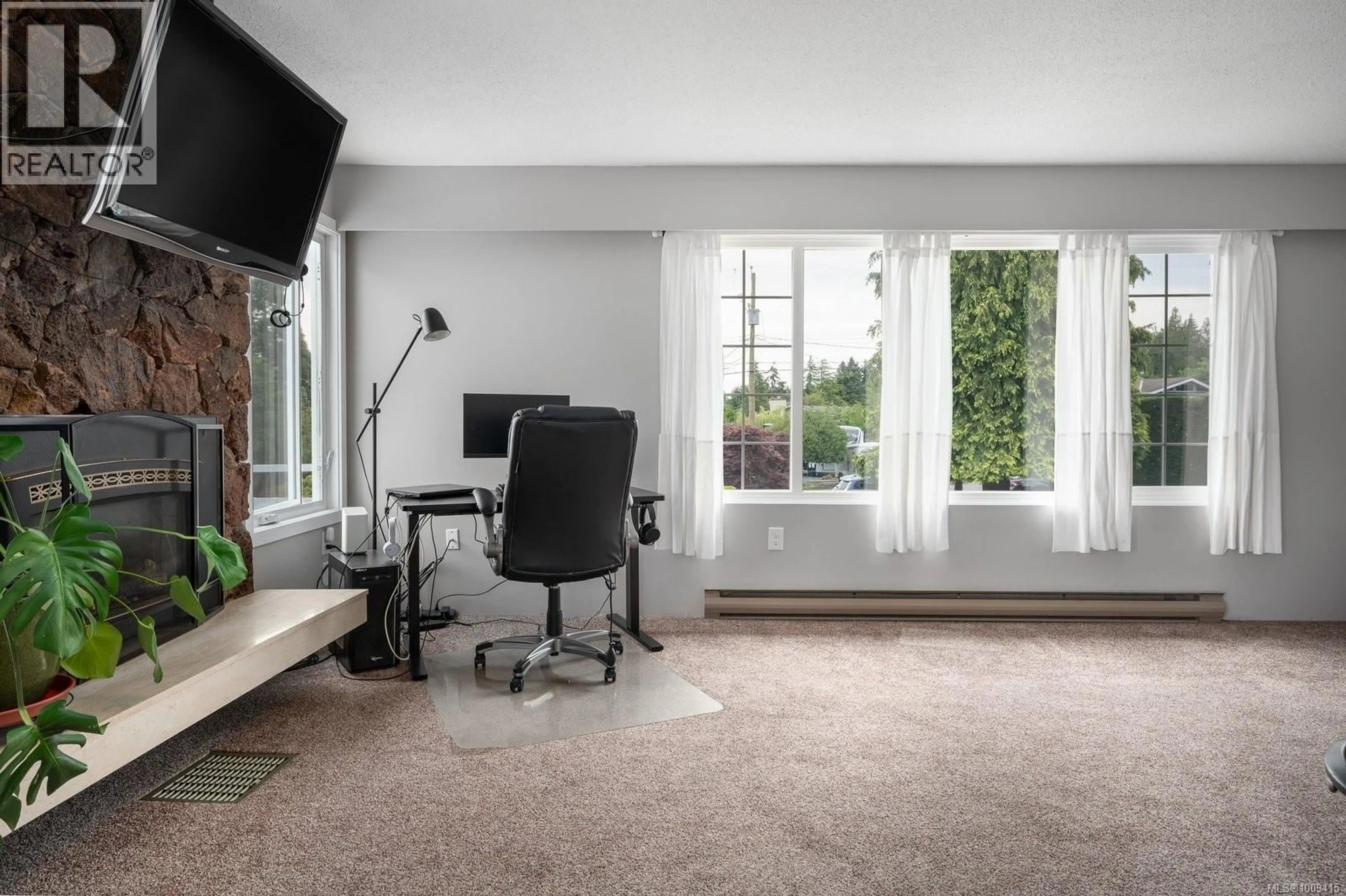 A pic of a room for 10872 GRANDVIEW ROAD, Saltair British Columbia V9G1Z7