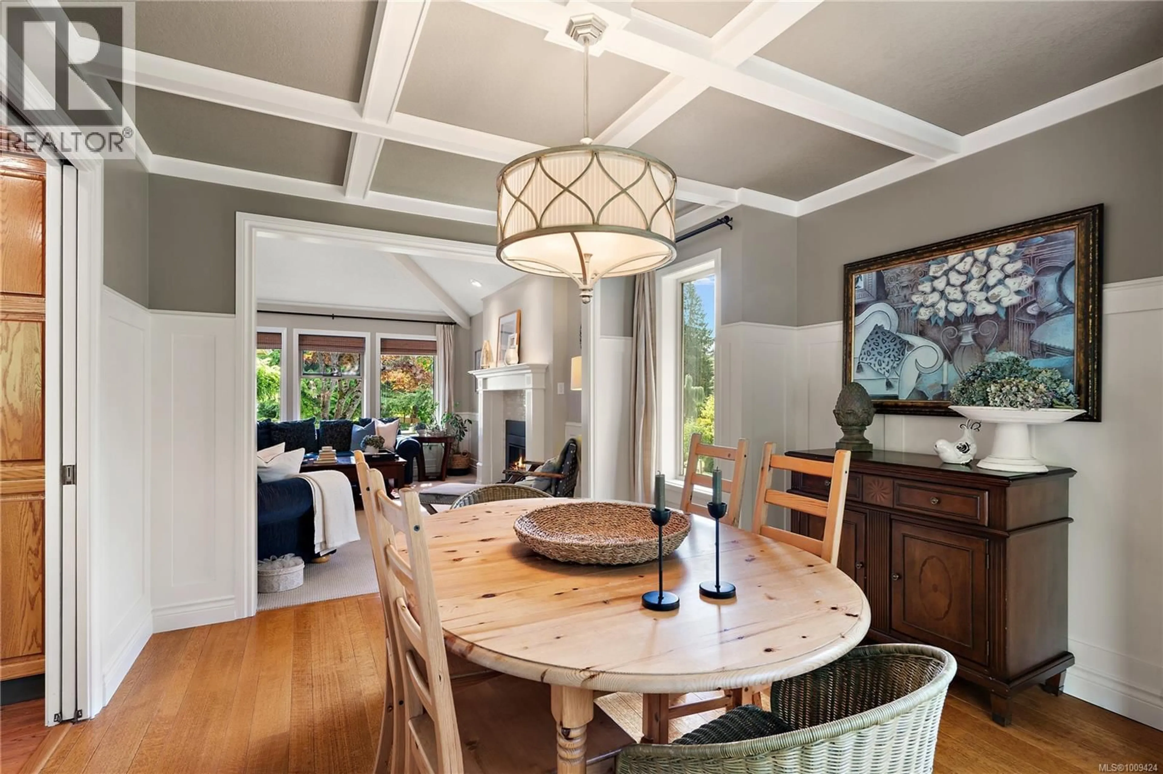 Dining room, unknown for 1590 MAYNEVIEW TERRACE, North Saanich British Columbia V8L5E7