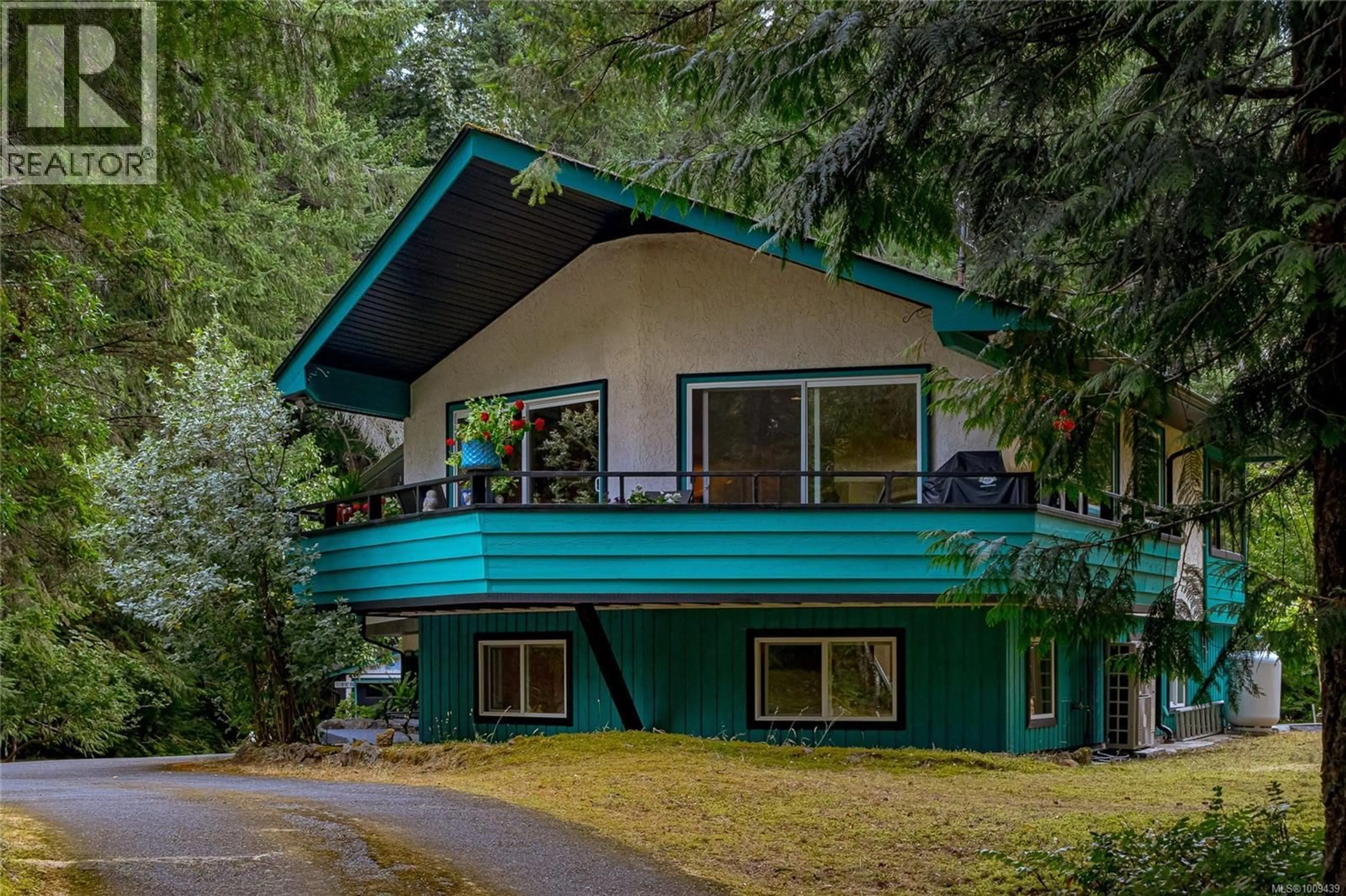 Home with vinyl exterior material, unknown for 1074 GLEN FOREST WAY, Metchosin British Columbia V9C3X8
