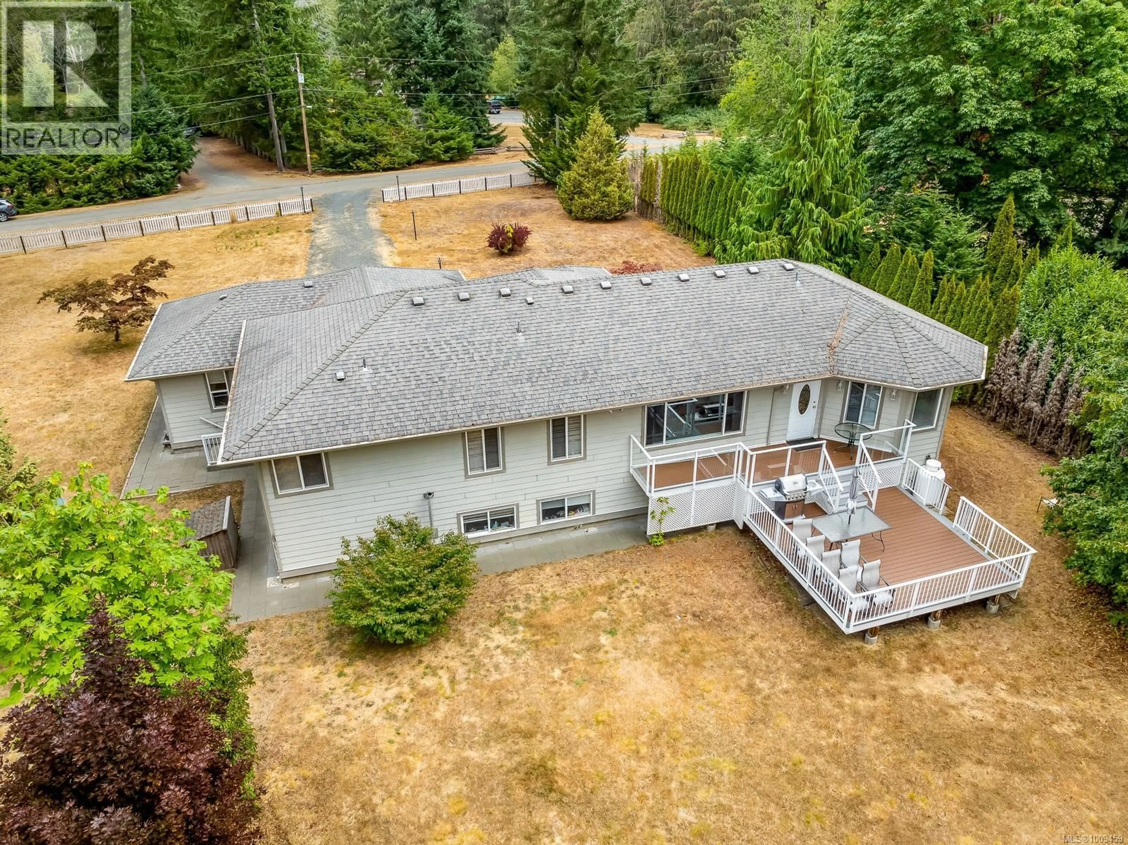 A pic from outside/outdoor area/front of a property/back of a property/a pic from drone, unknown for 373 BATES DRIVE, Fanny Bay British Columbia V0R1W0