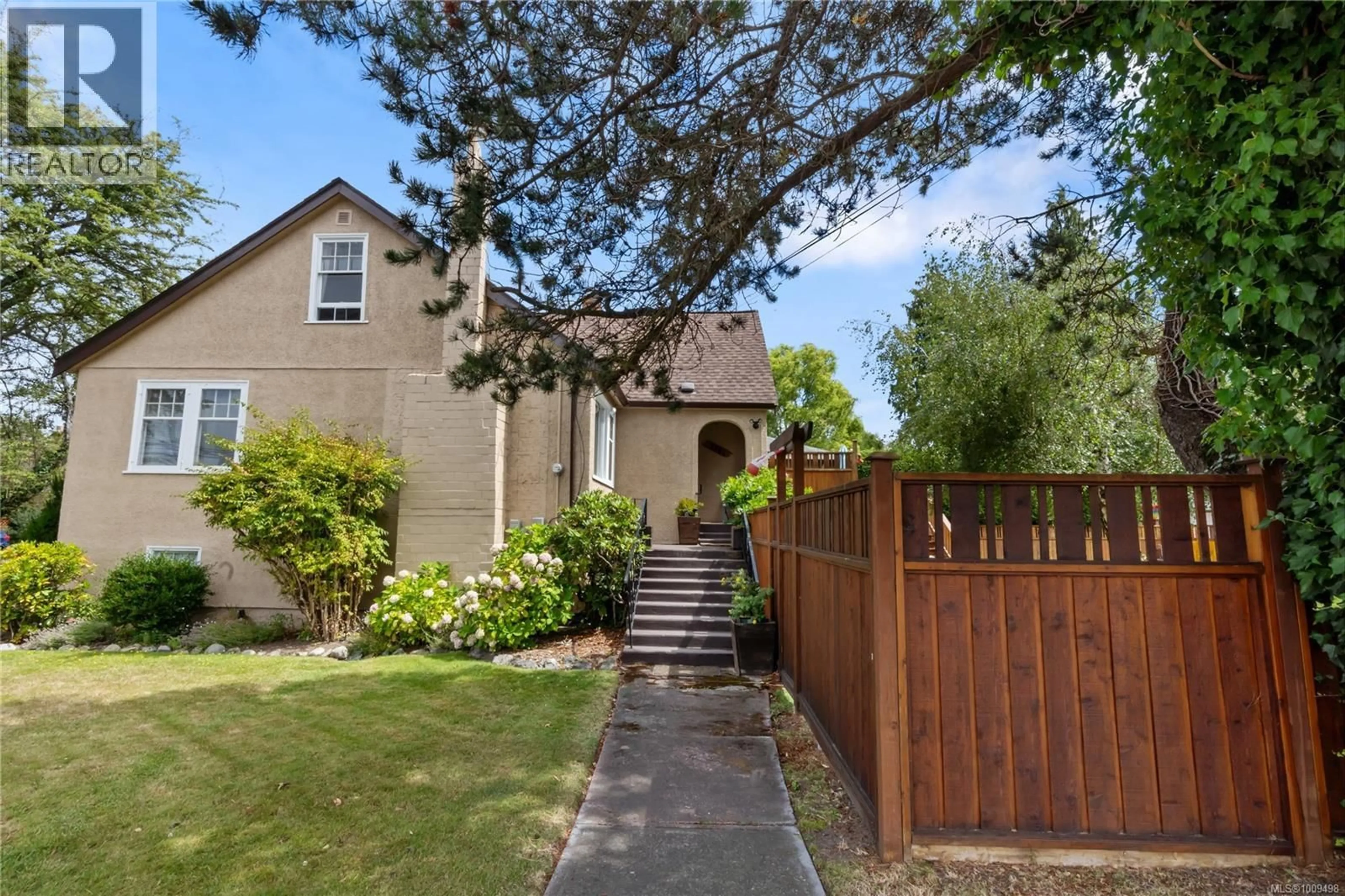 A pic from outside/outdoor area/front of a property/back of a property/a pic from drone, street for 2761 FOUL BAY ROAD, Oak Bay British Columbia V8R5B8