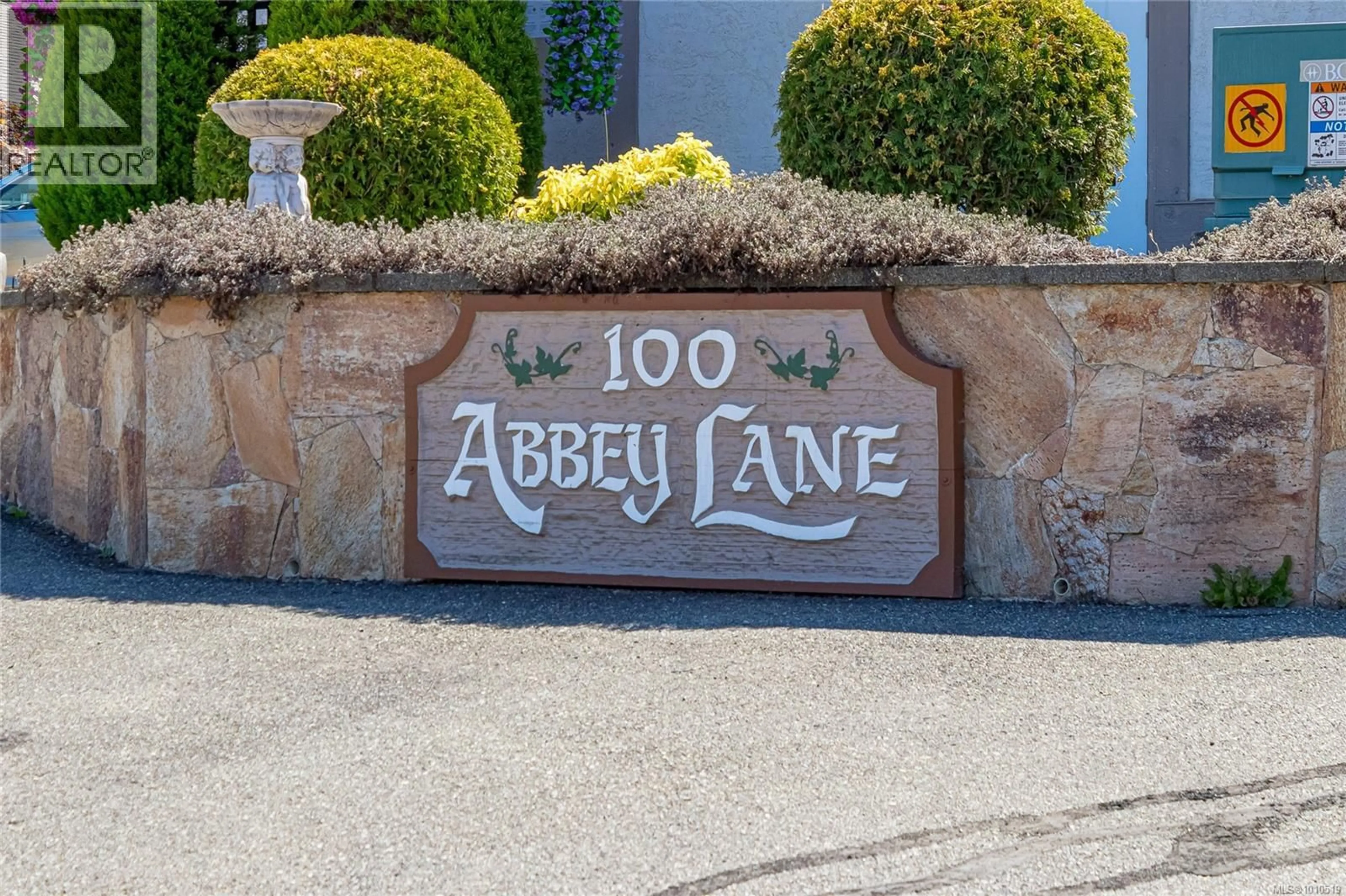Lobby for 14 - 100 ABBEY LANE, Parksville British Columbia V9P1N4